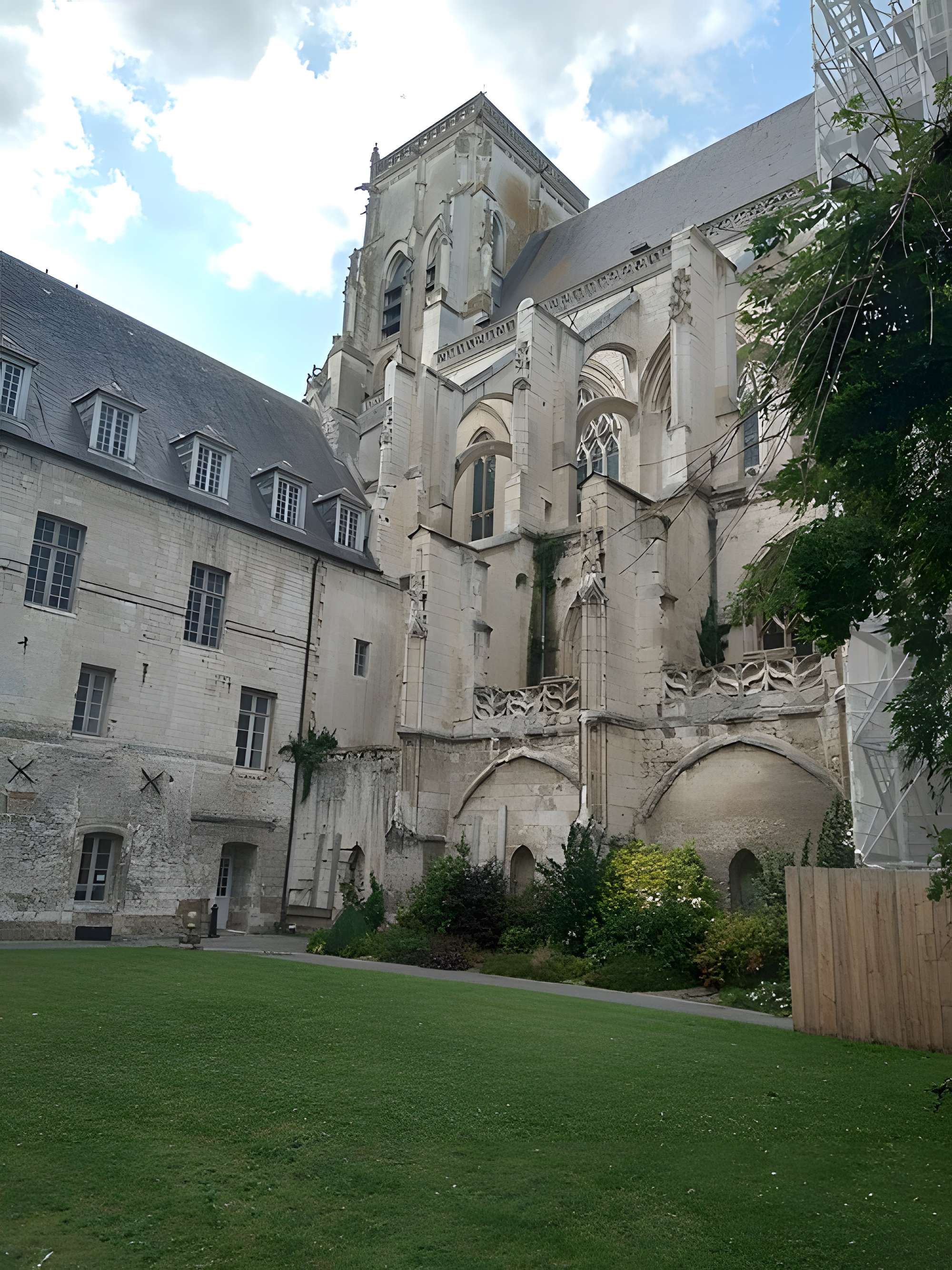 Abbaye de Saint-Riquier