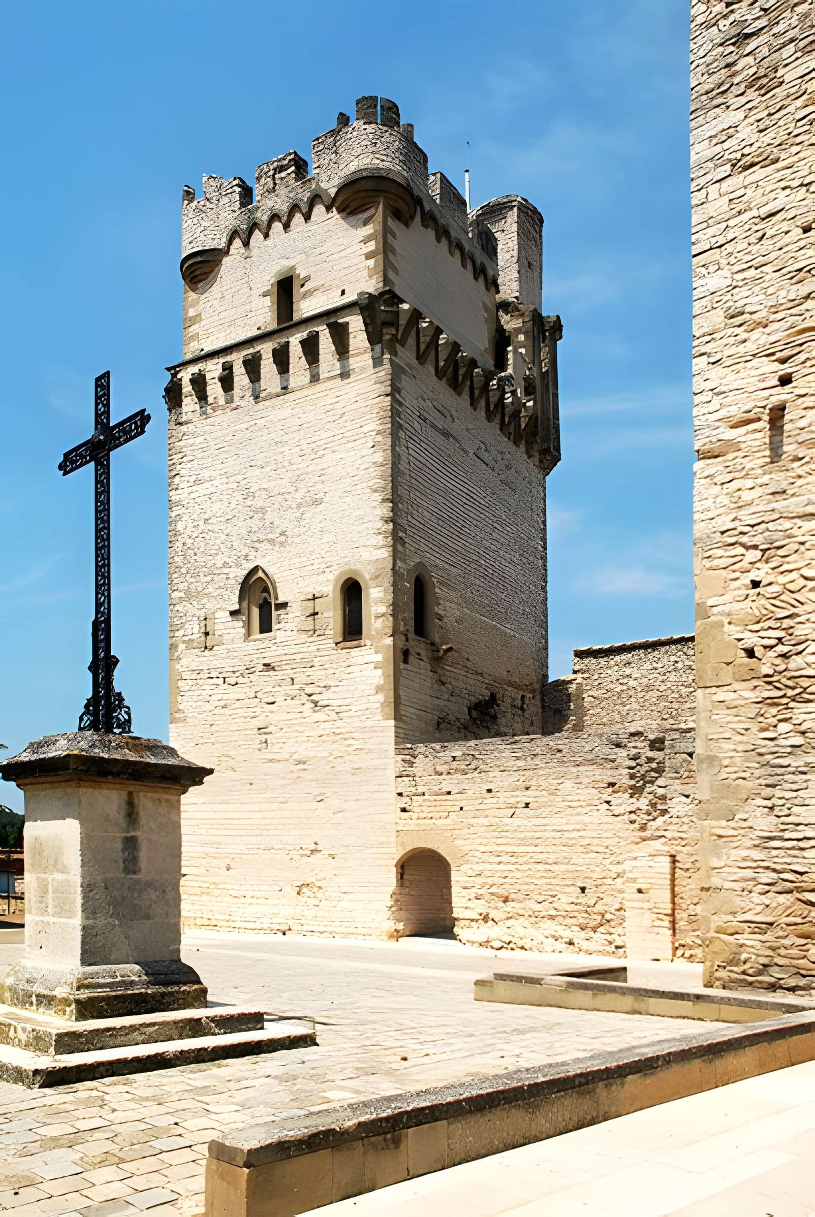 Château de Saint-Laurent-des-Arbres