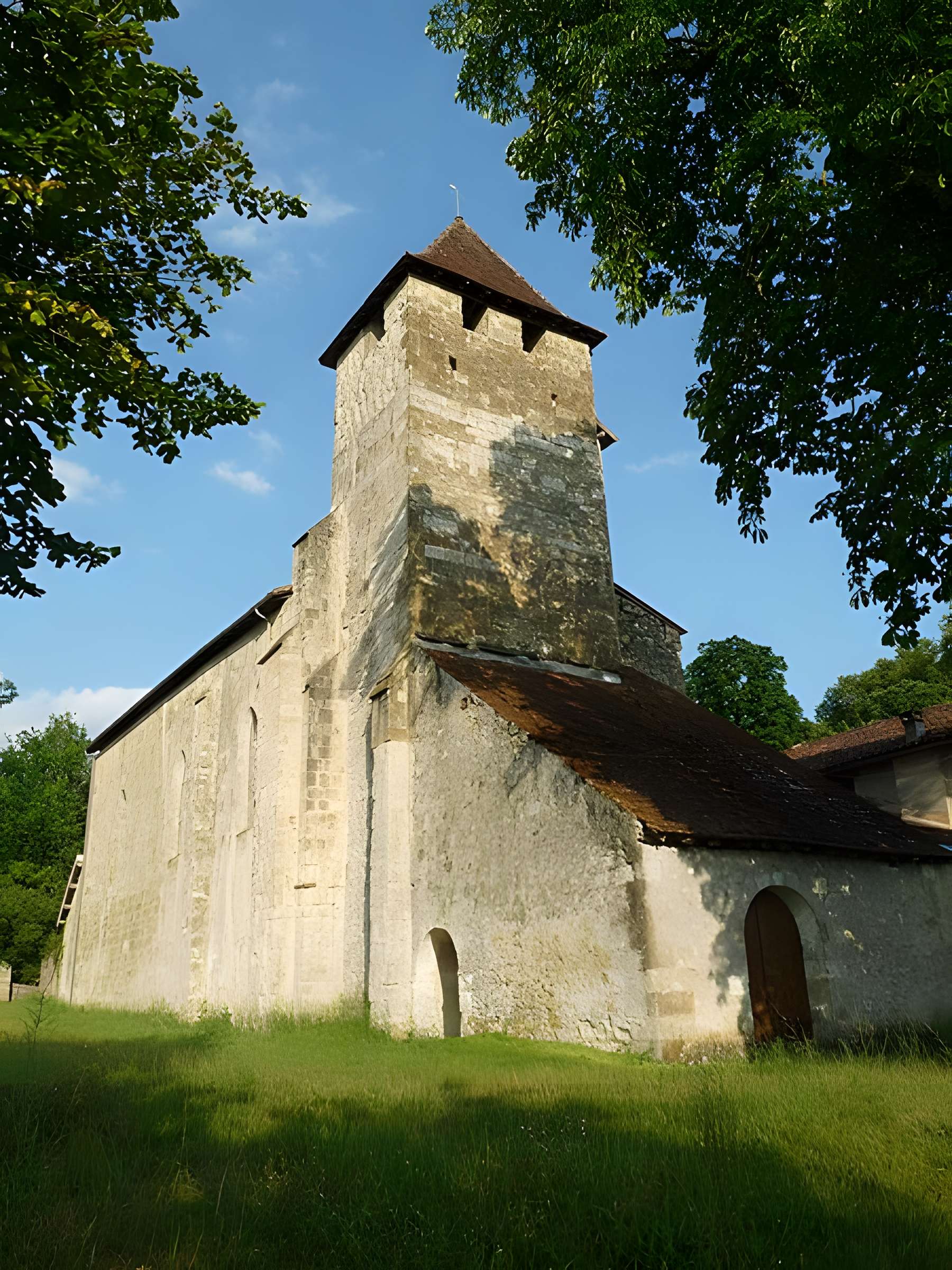 Église Saint-Martin de Noët de Saint-Justin