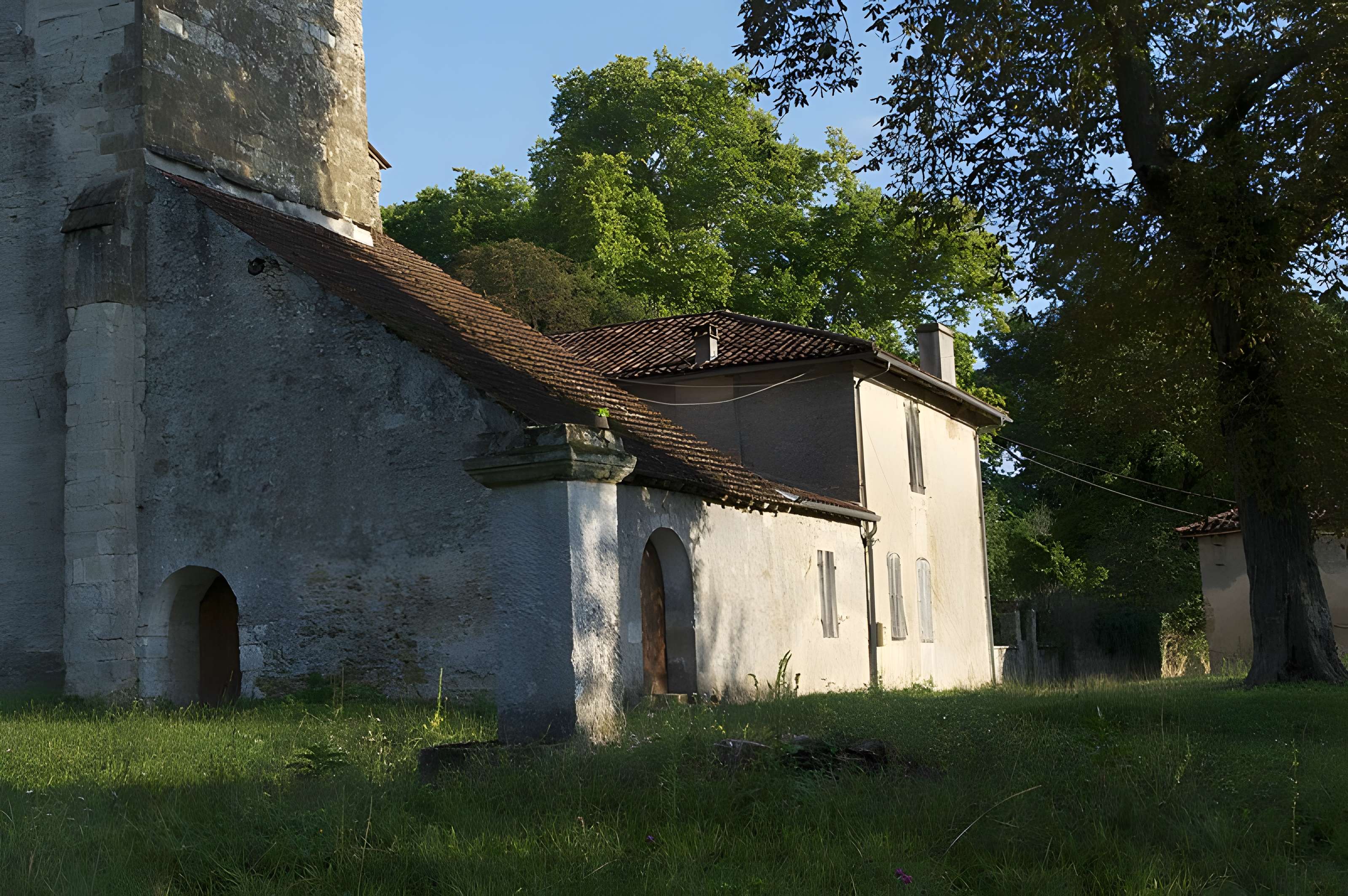 Église Saint-Martin de Noët de Saint-Justin