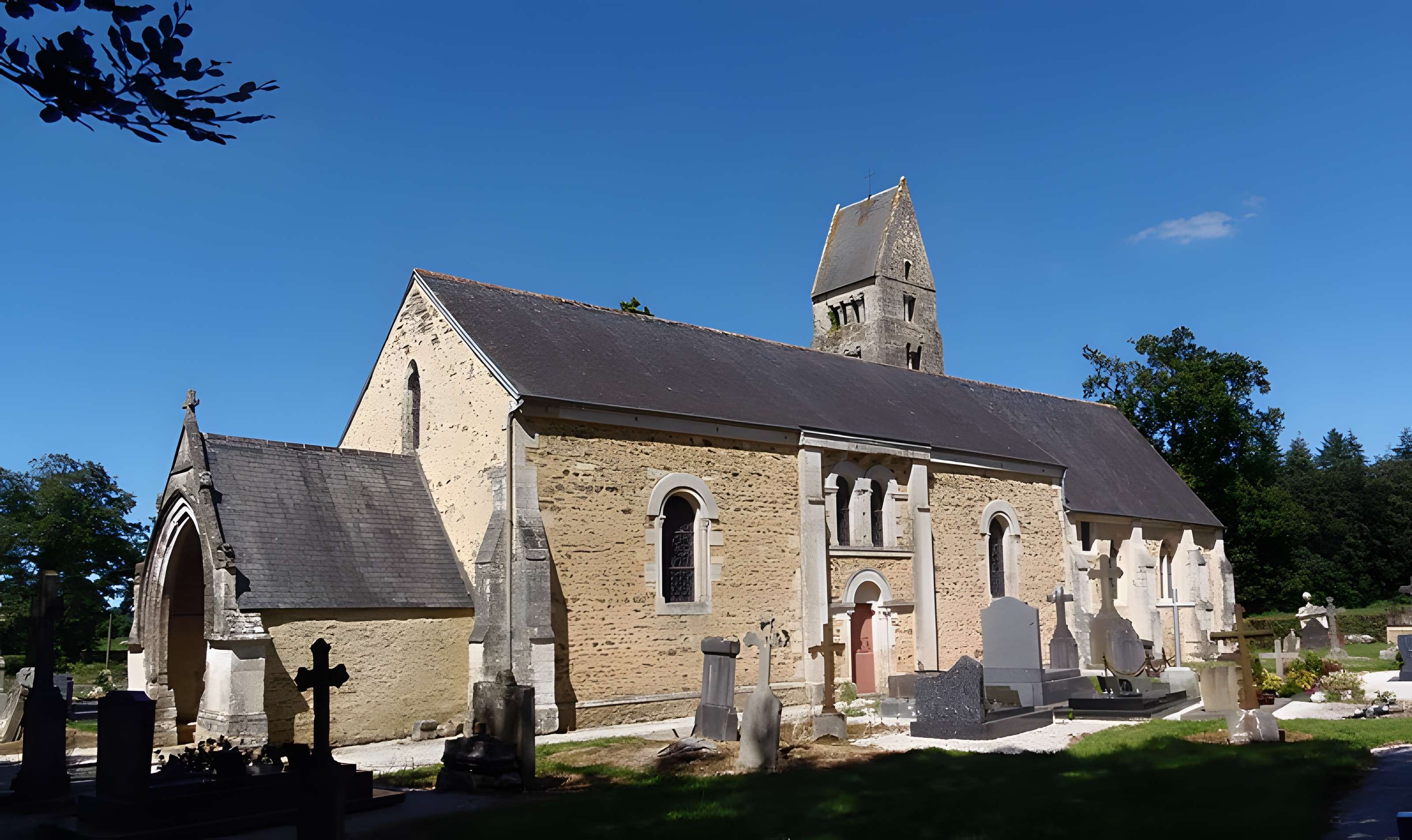 Église Saint-Martin de Parfouru-l'Éclin