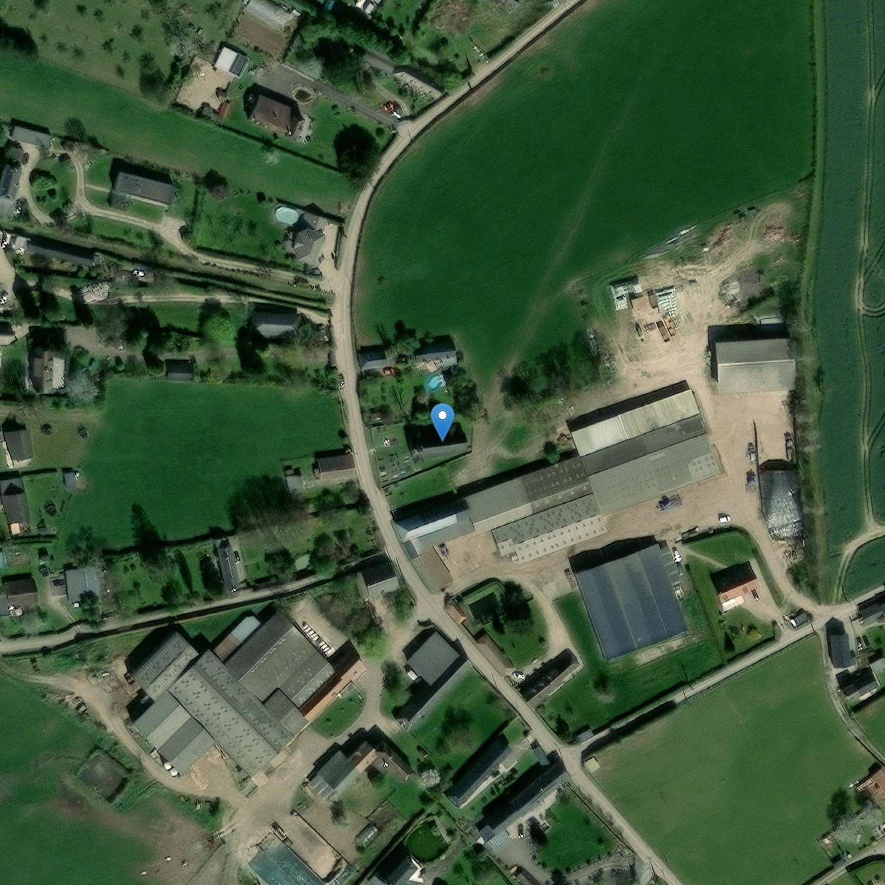 Photo de Saint Pierre and Saint Lawrence Church of Celloville