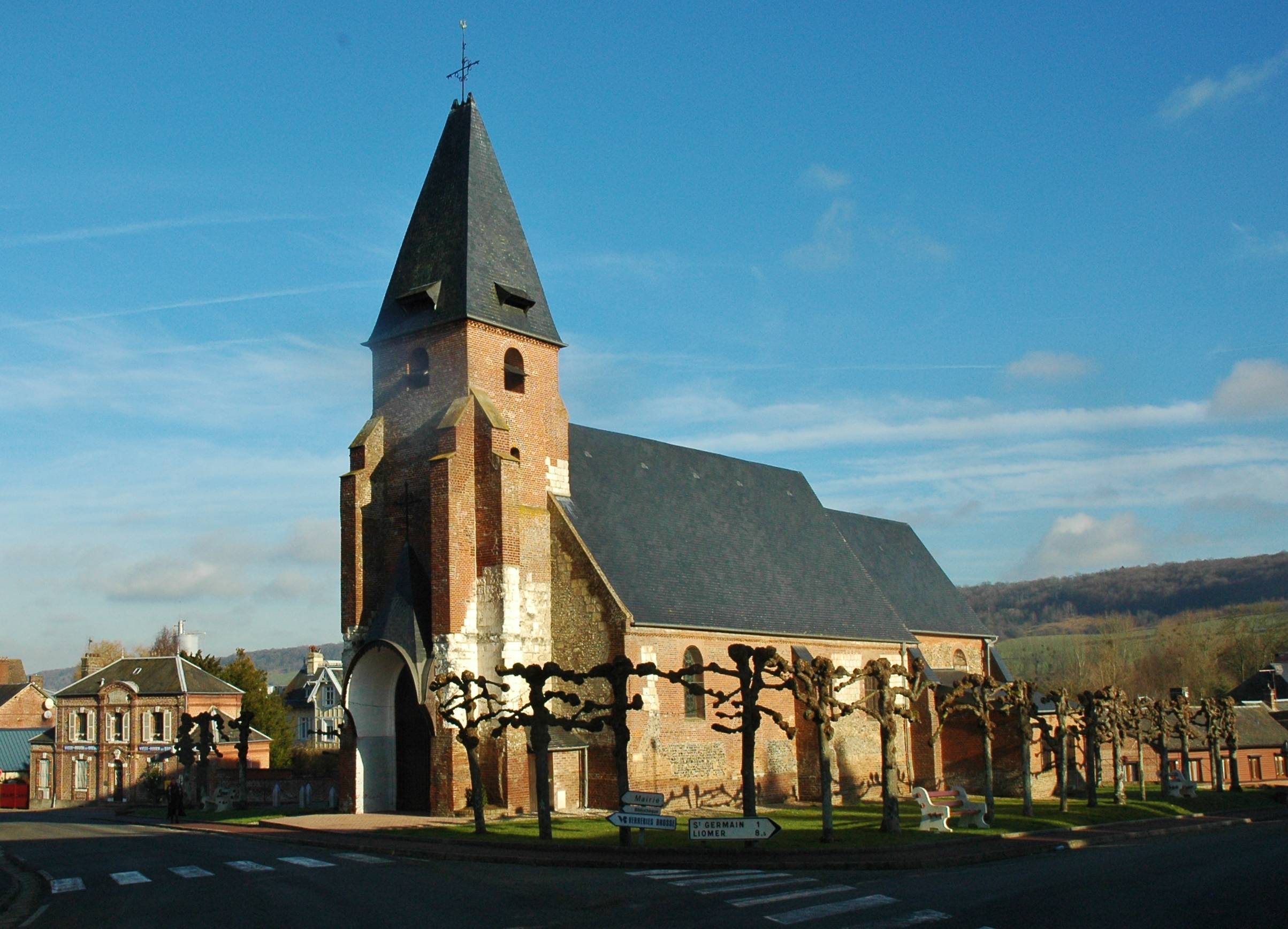 Photo de Église Notre-Dame de Vieux-Rouen-sur-Bresle
