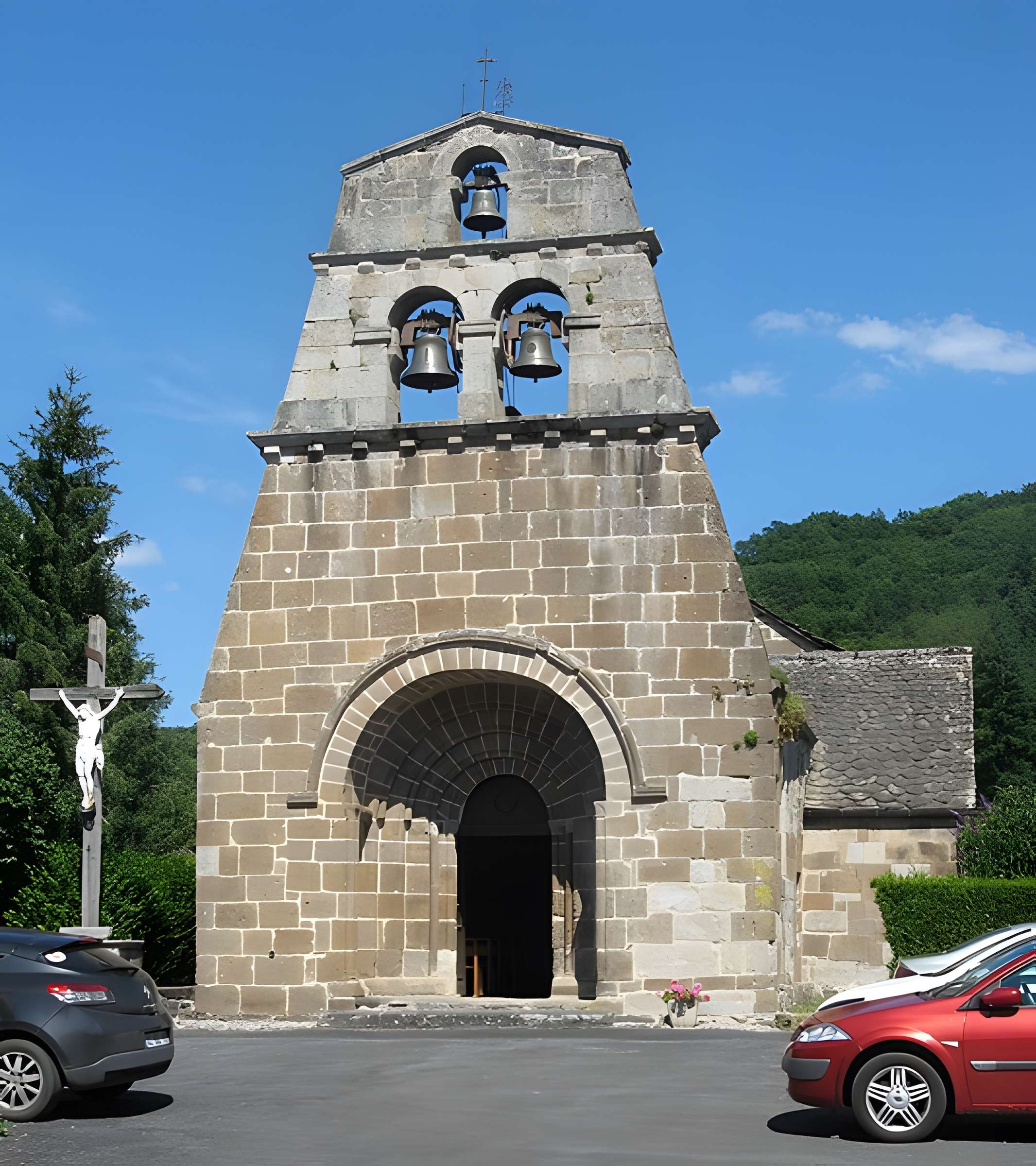 Église Saint-Martin de Sauvat