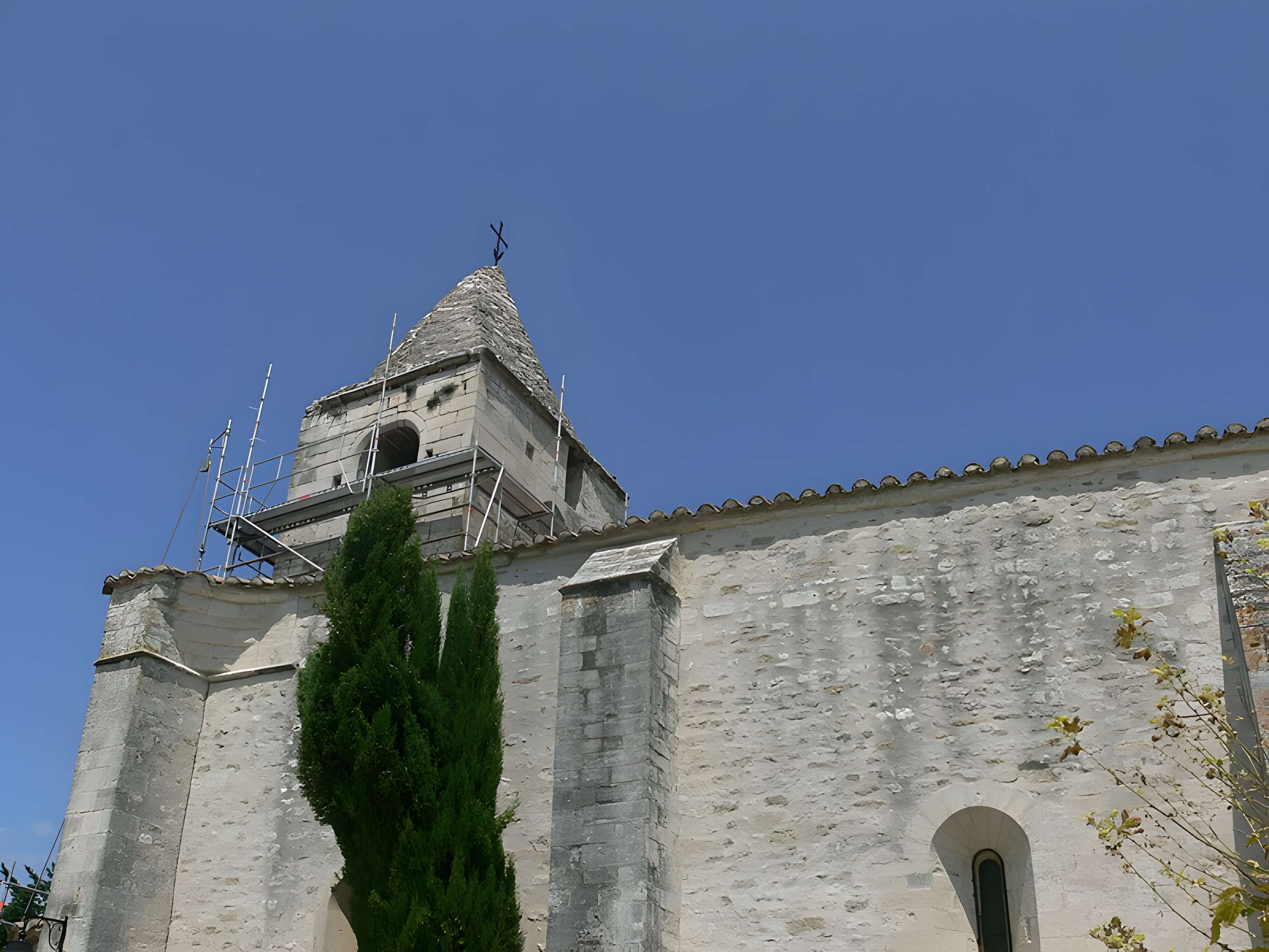Église Saint-Martin de Valaurie