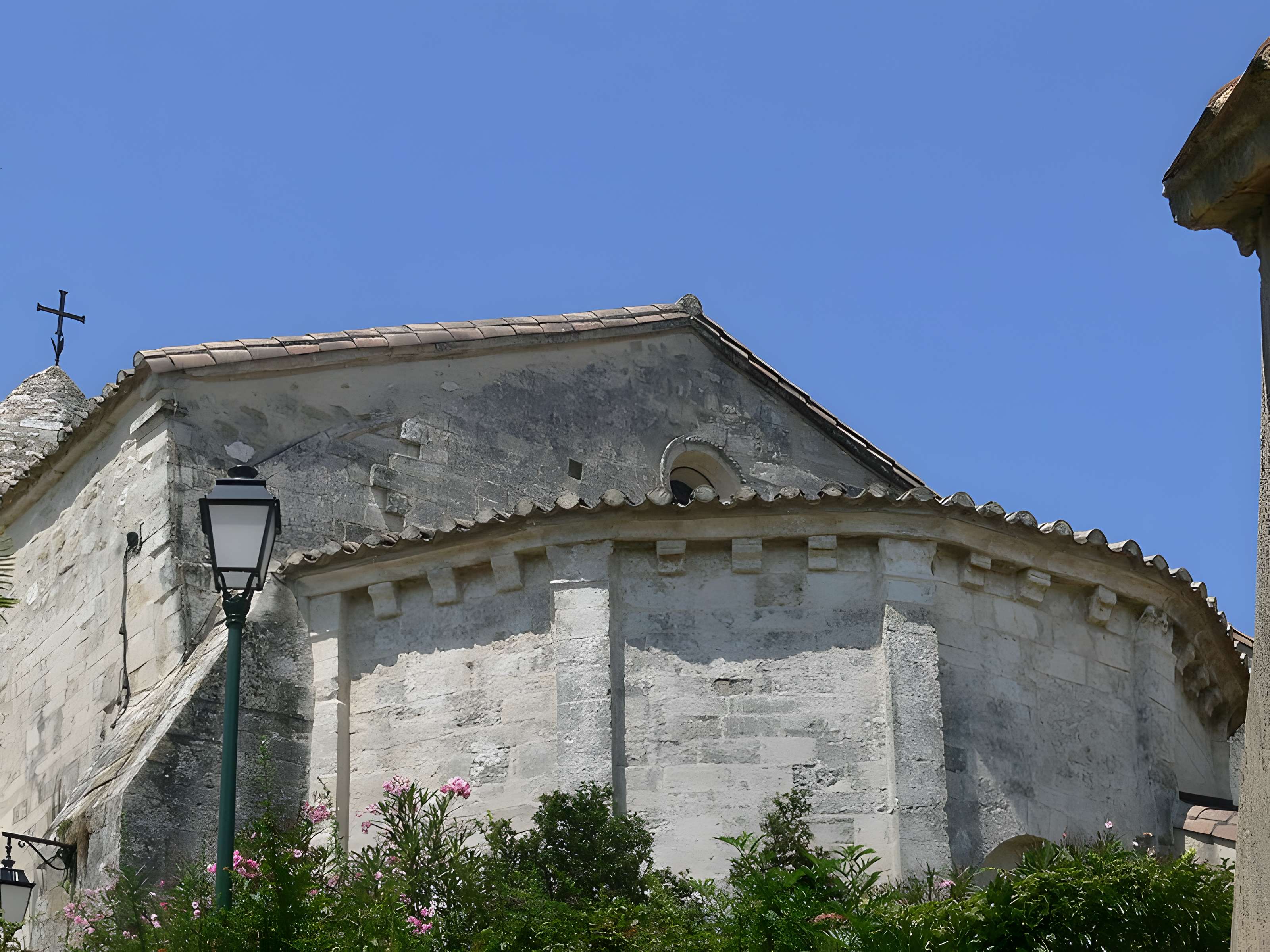 Église Saint-Martin de Valaurie 