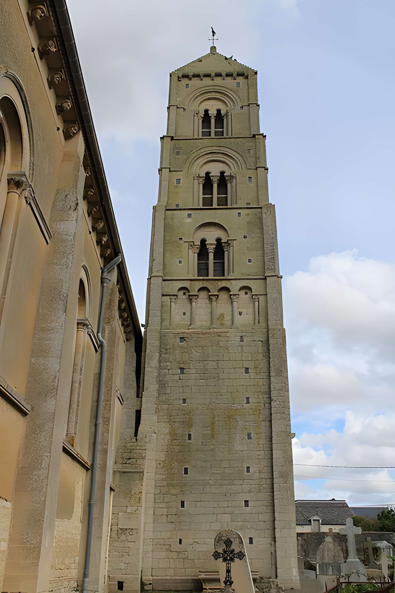 Église Saint-Martin de Ver-sur-Mer