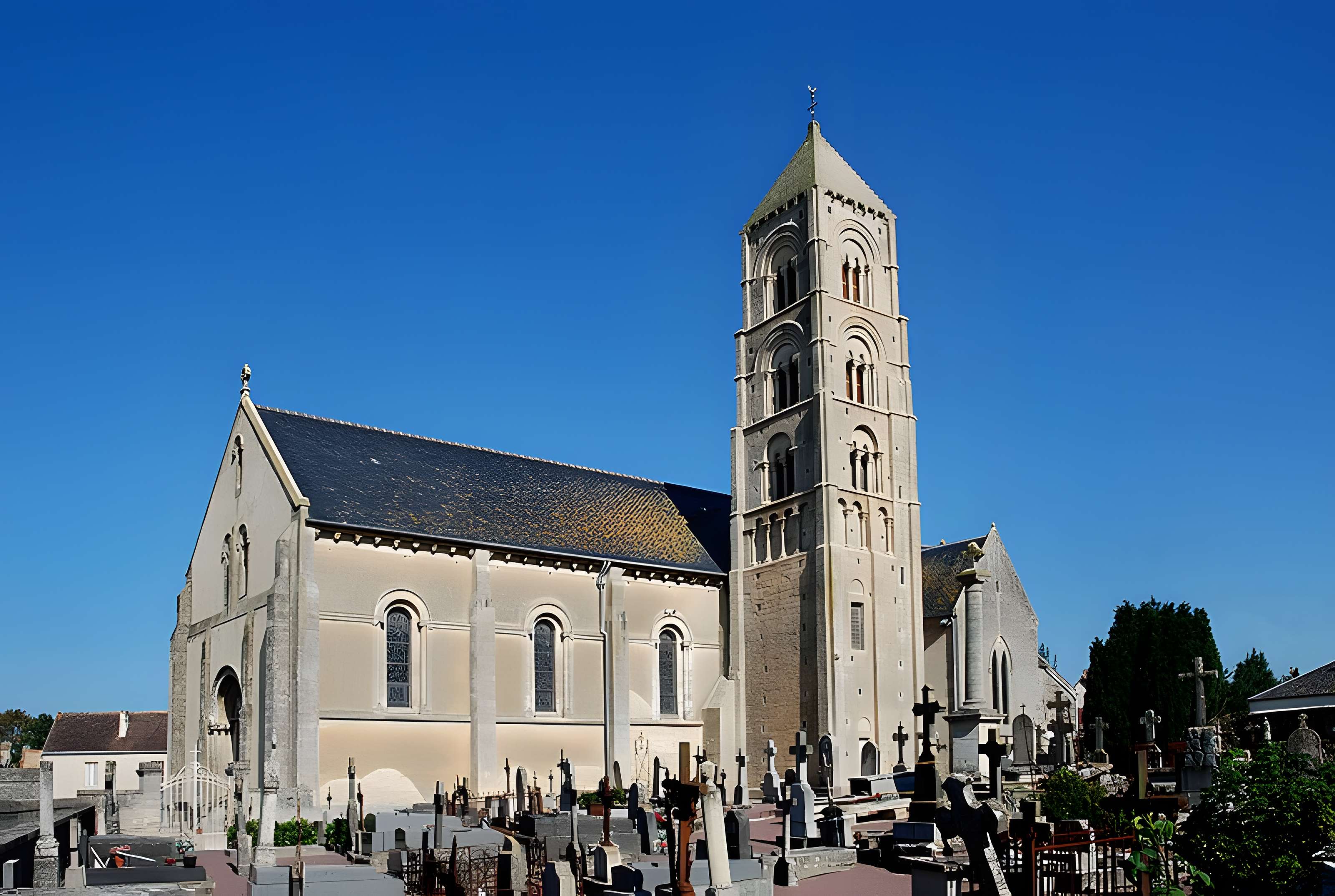 Église Saint-Martin de Ver-sur-Mer
