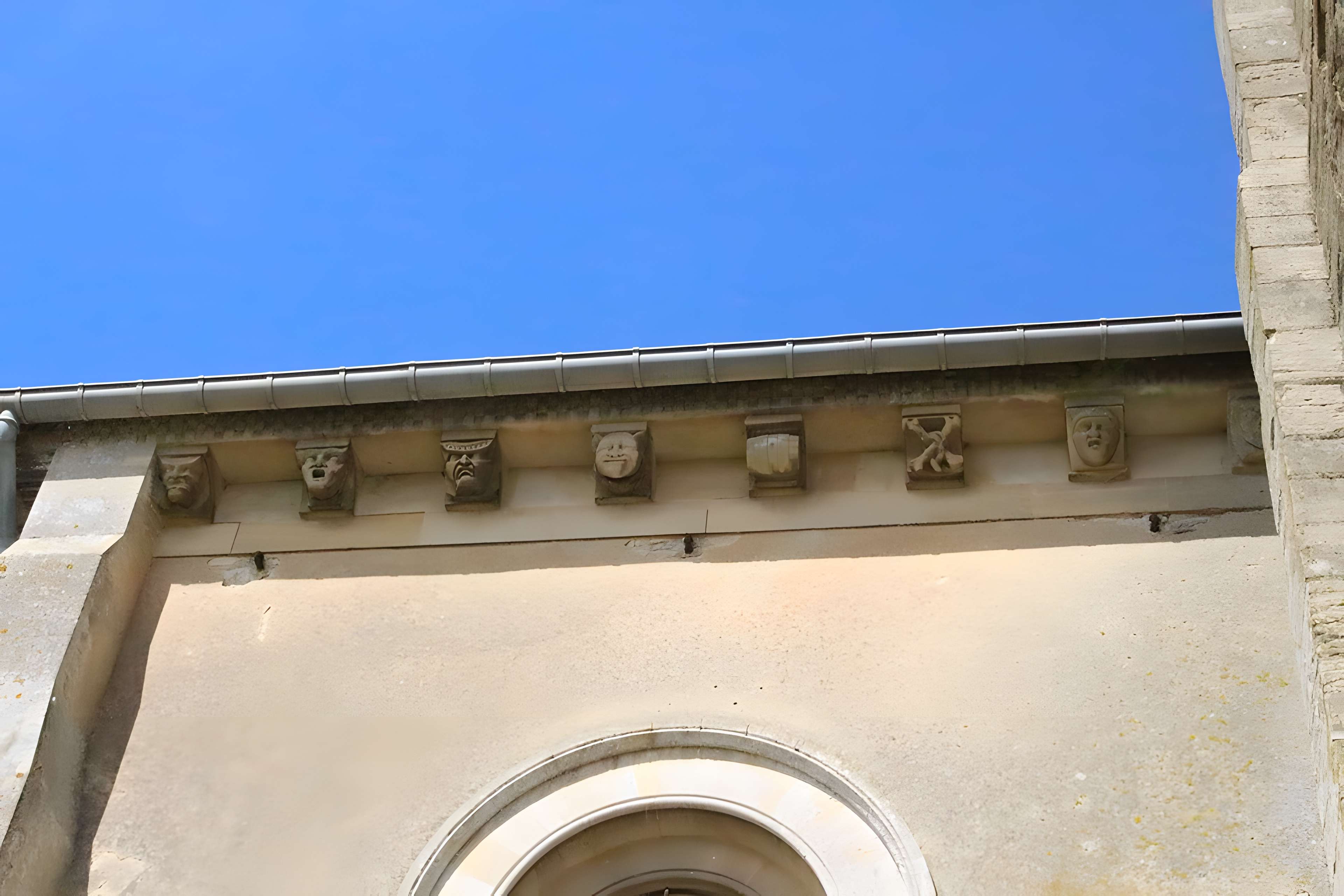 Église Saint-Martin de Ver-sur-Mer