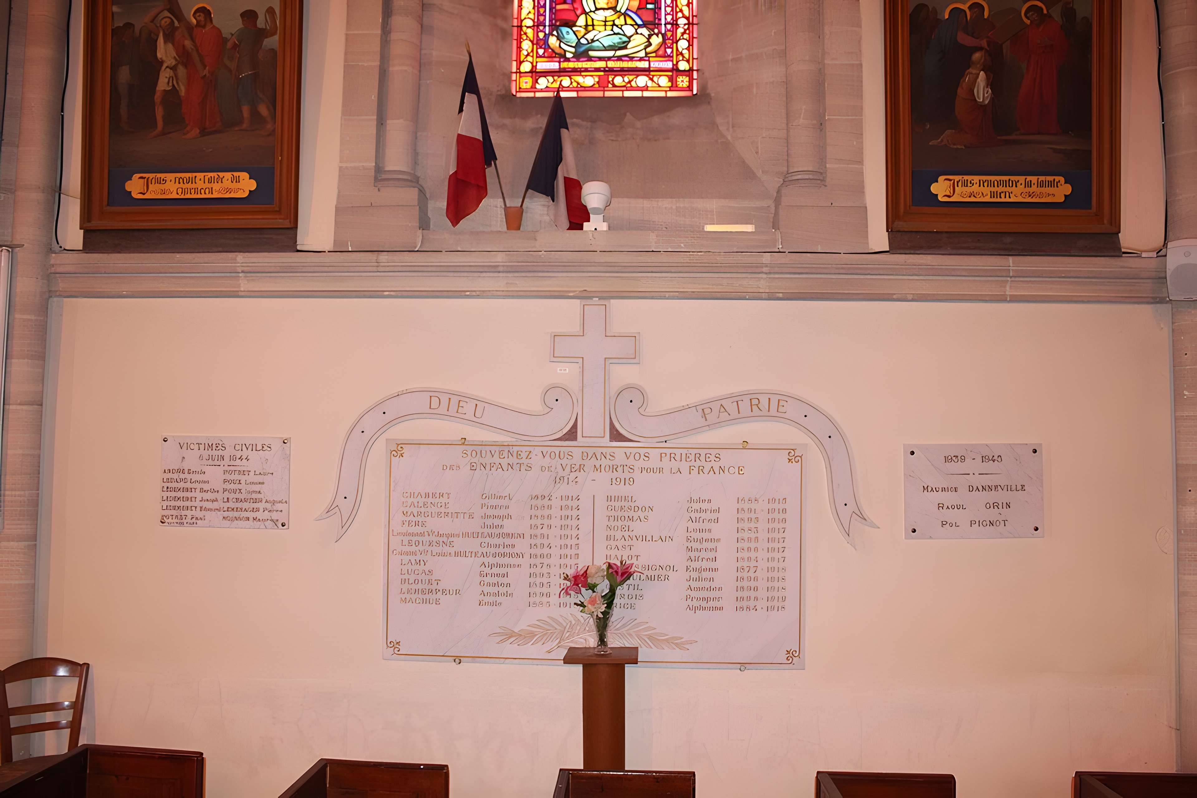 Église Saint-Martin de Ver-sur-Mer