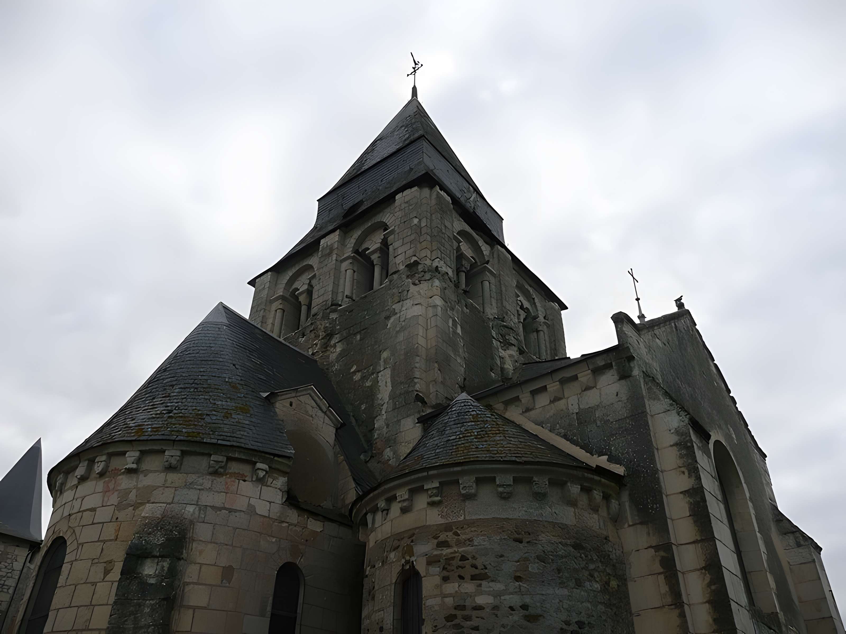 Église Saint-Martin d'Échemiré