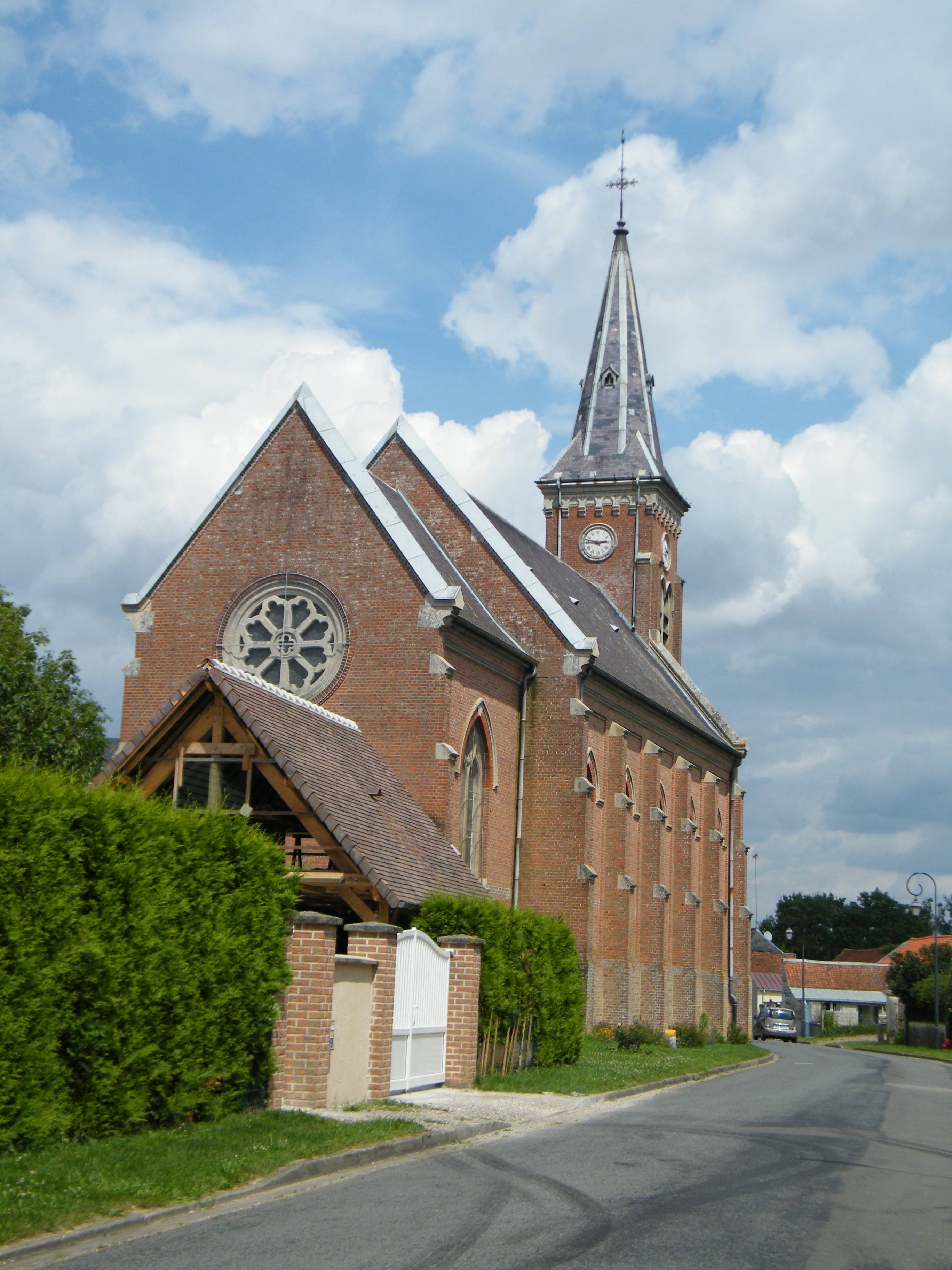 Photo de Église Saint-Jean-Baptiste de Fresnoy-au-Val
