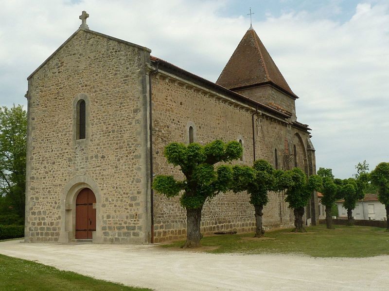 Photo de Église Saint-Martin d'Oradour-Fanais