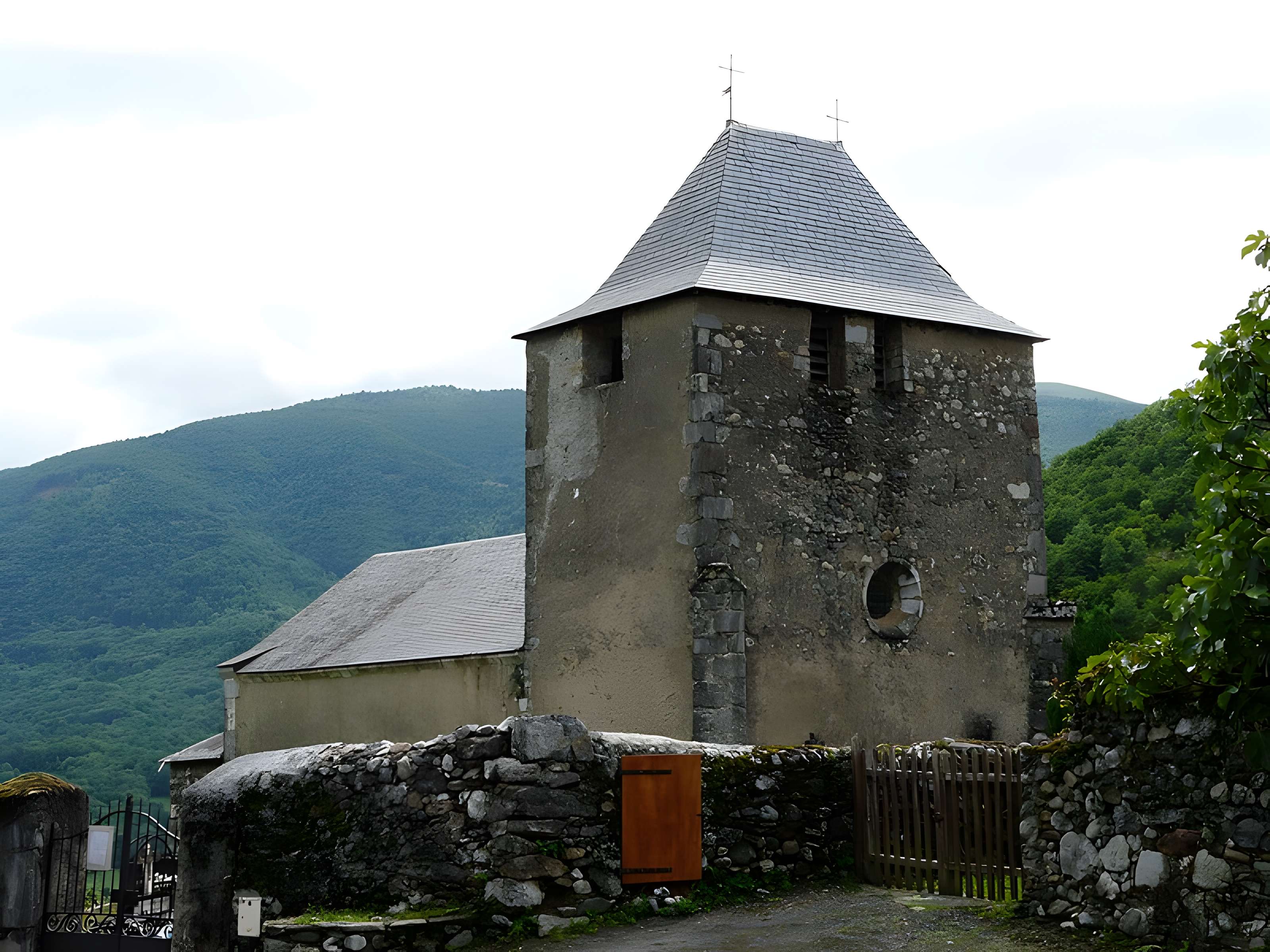 Église Saint-Martin d'Ourde