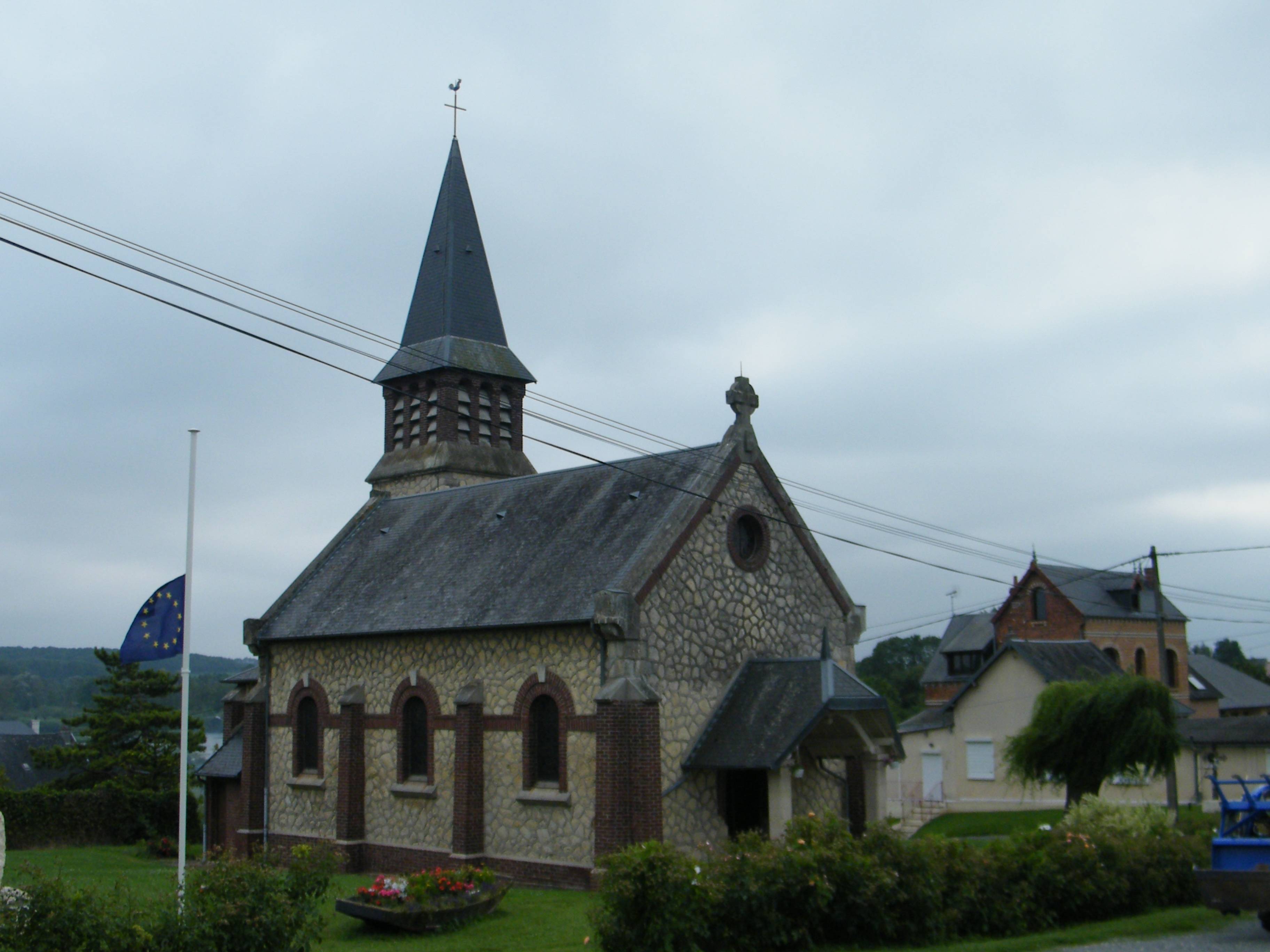 Photo de Saint-Hilaire Church of Hem-Monacu