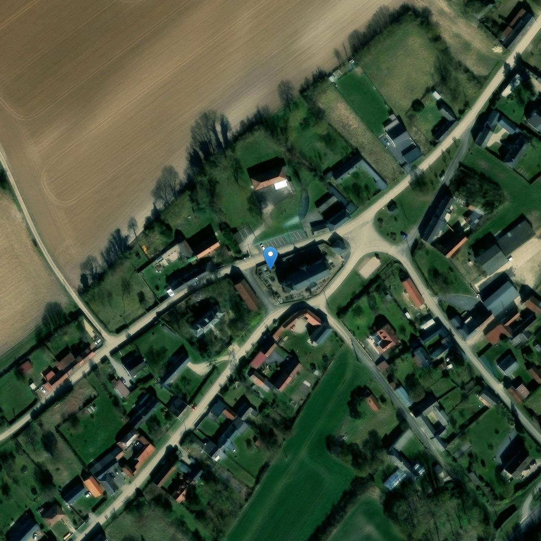 Photo de Church of Saint Peter of Lincheux