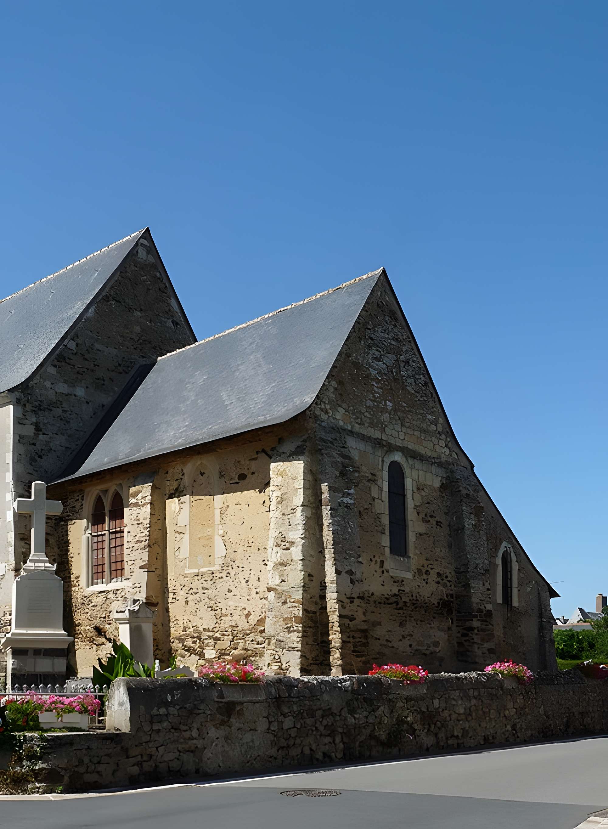 Église Saint-Martin-de-Vertou de Bourg
