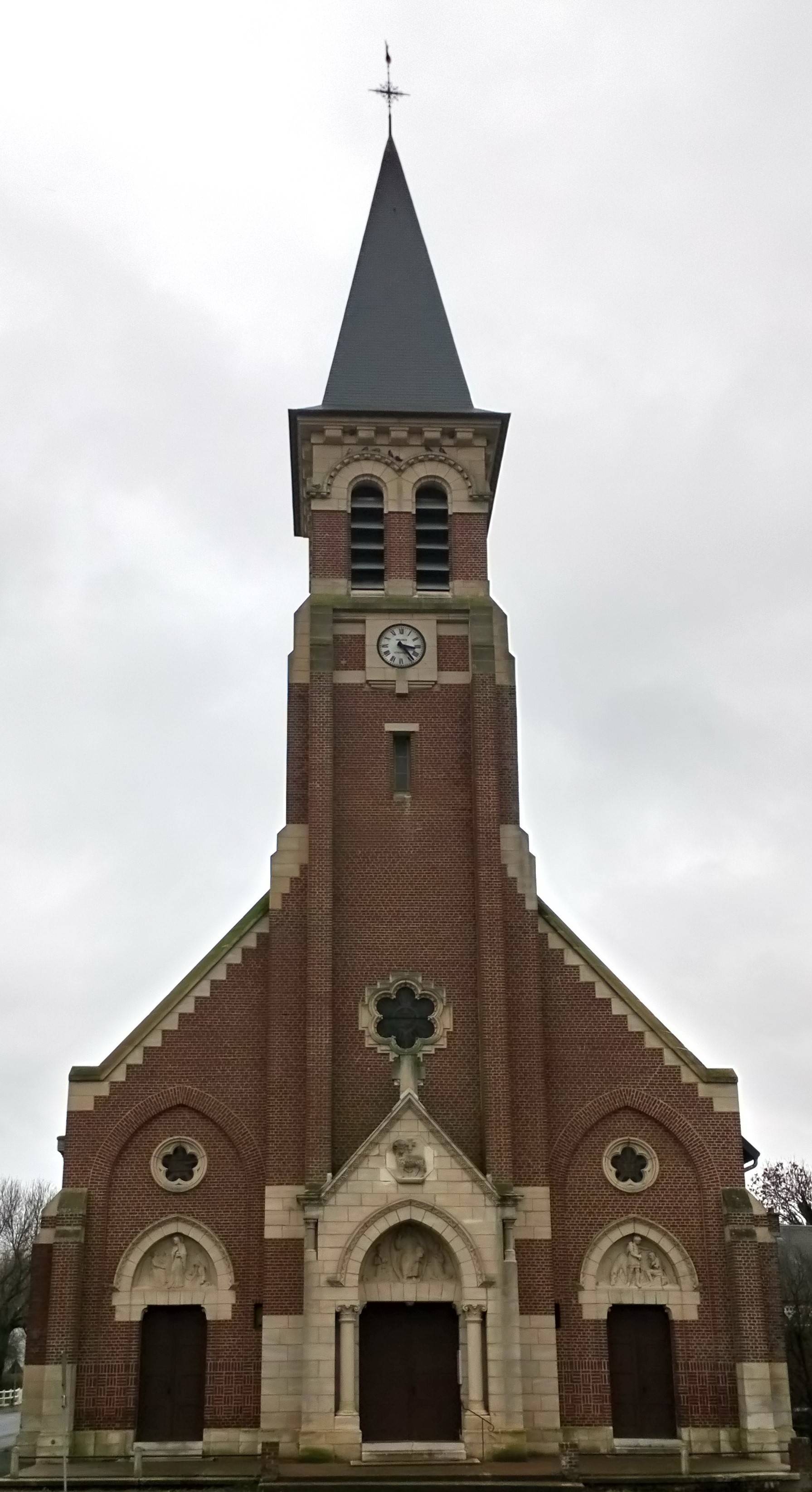 Photo de 莫兰库尔圣玛丽·马格达伦教堂