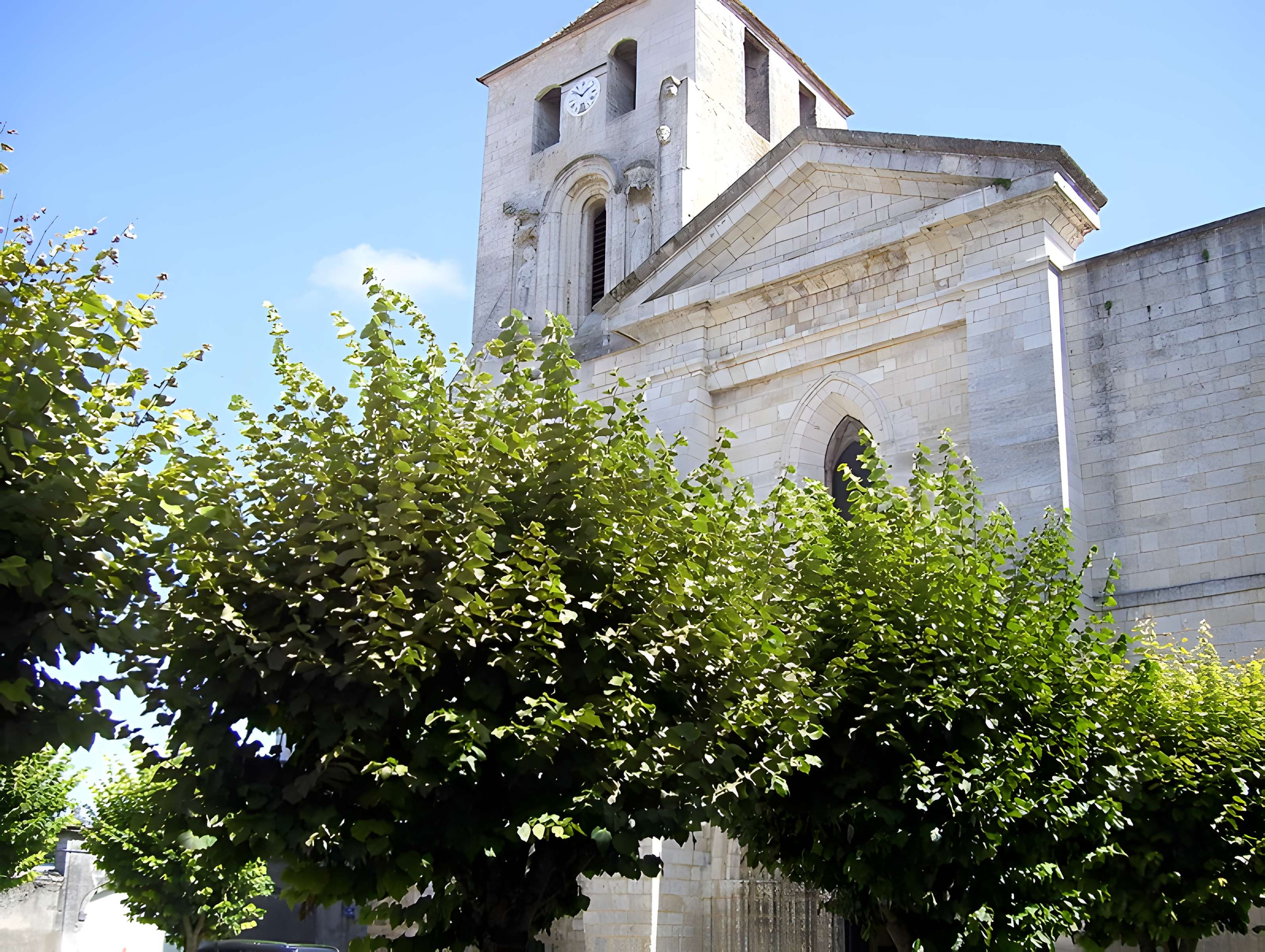 Église Saint-Mathias de Barbezieux