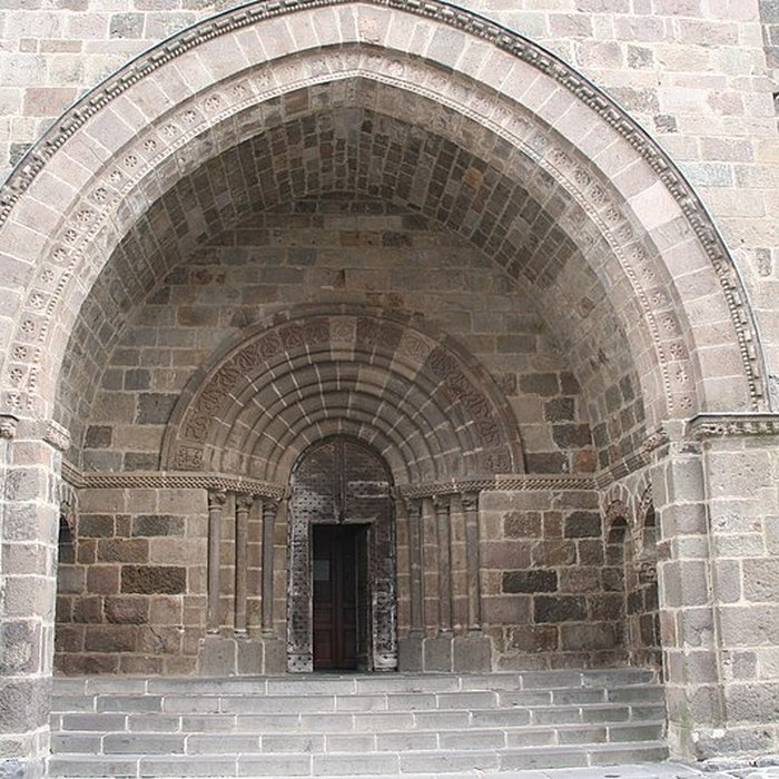 Photo de Église Saint-Mathieu de Salers