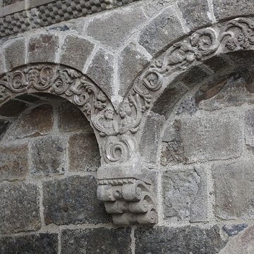 Église Saint-Mathieu de Salers