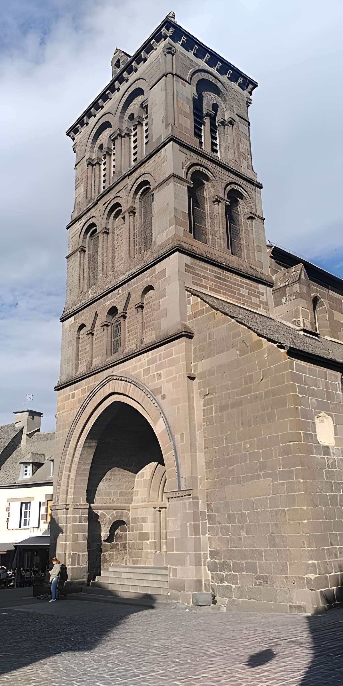 Église Saint-Mathieu de Salers
