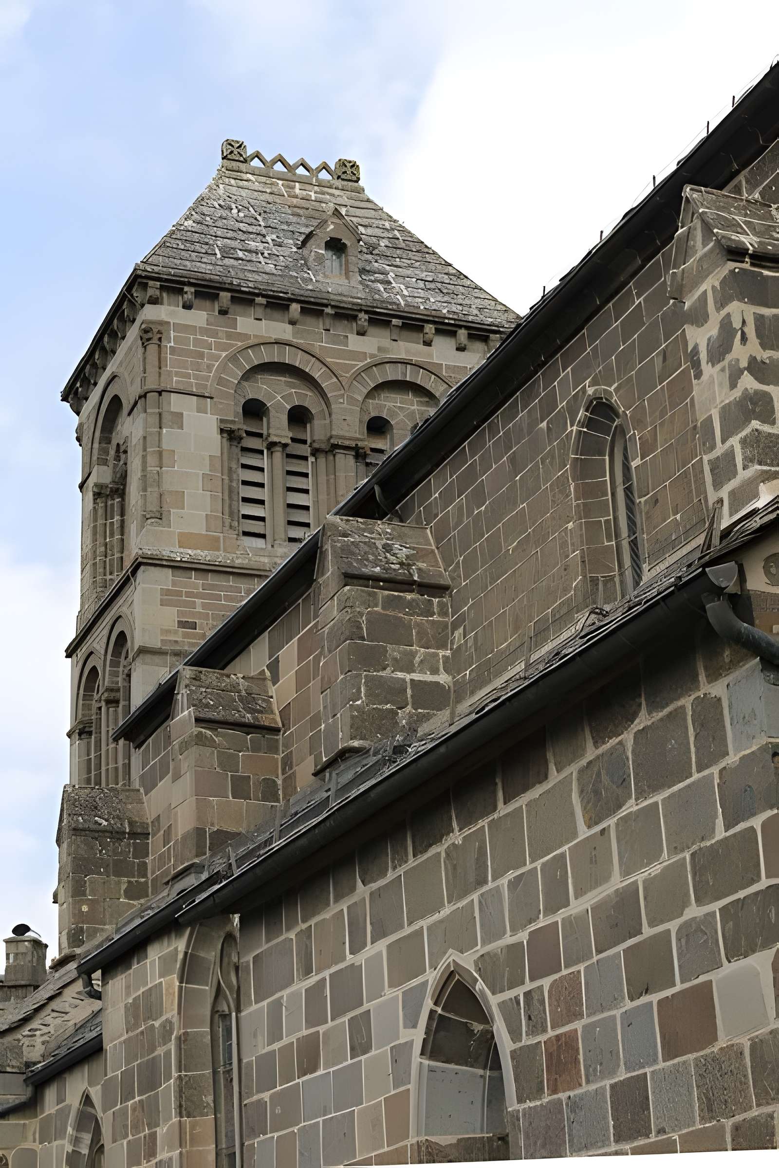 Église Saint-Mathieu de Salers