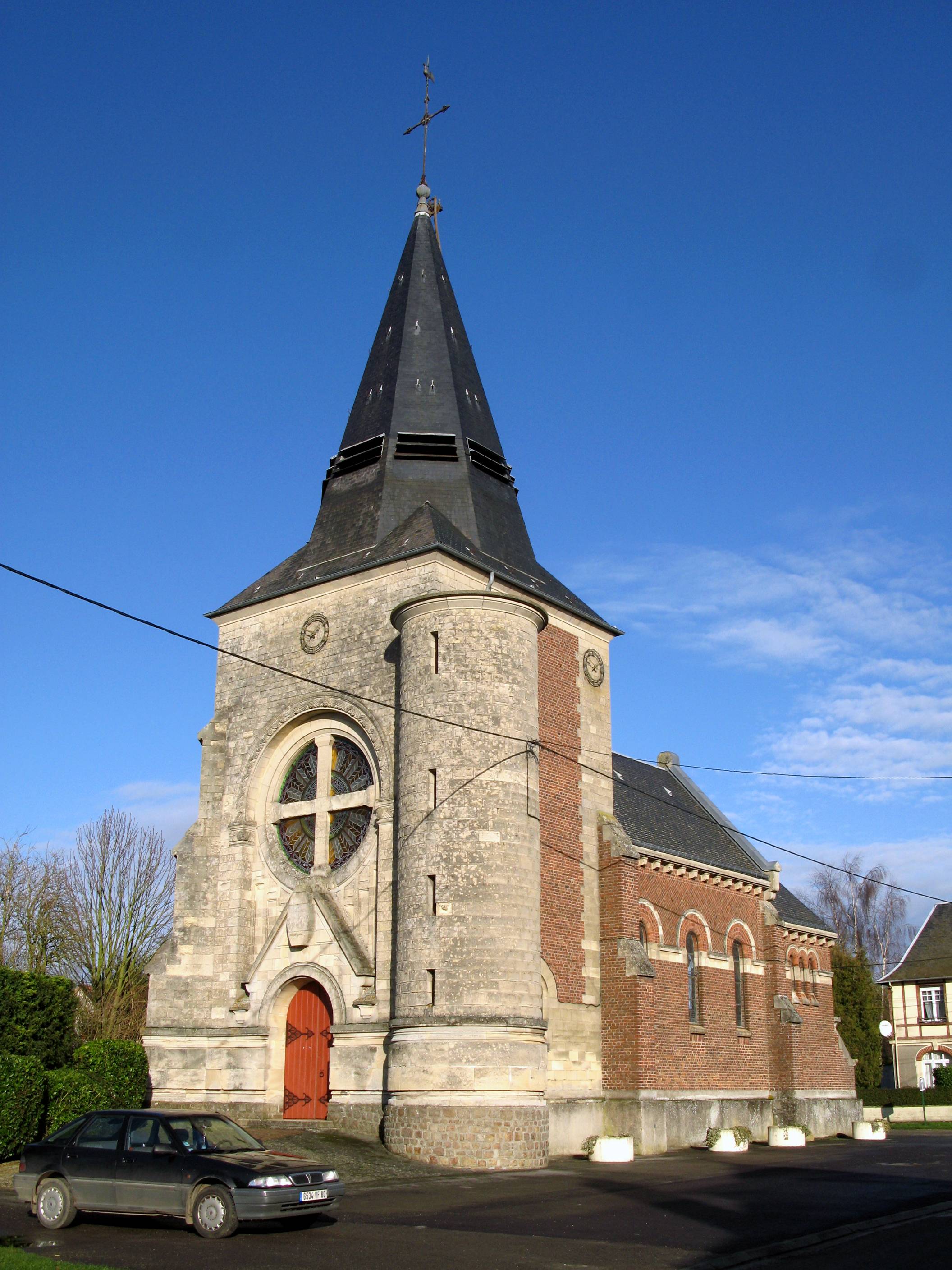Photo de Iglesia Saint-Eloi de Poeuilly