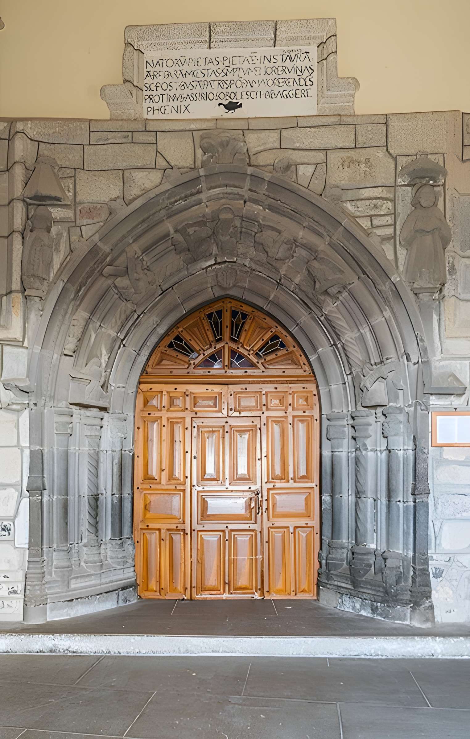 Église Saint-Matthieu de Laguiole