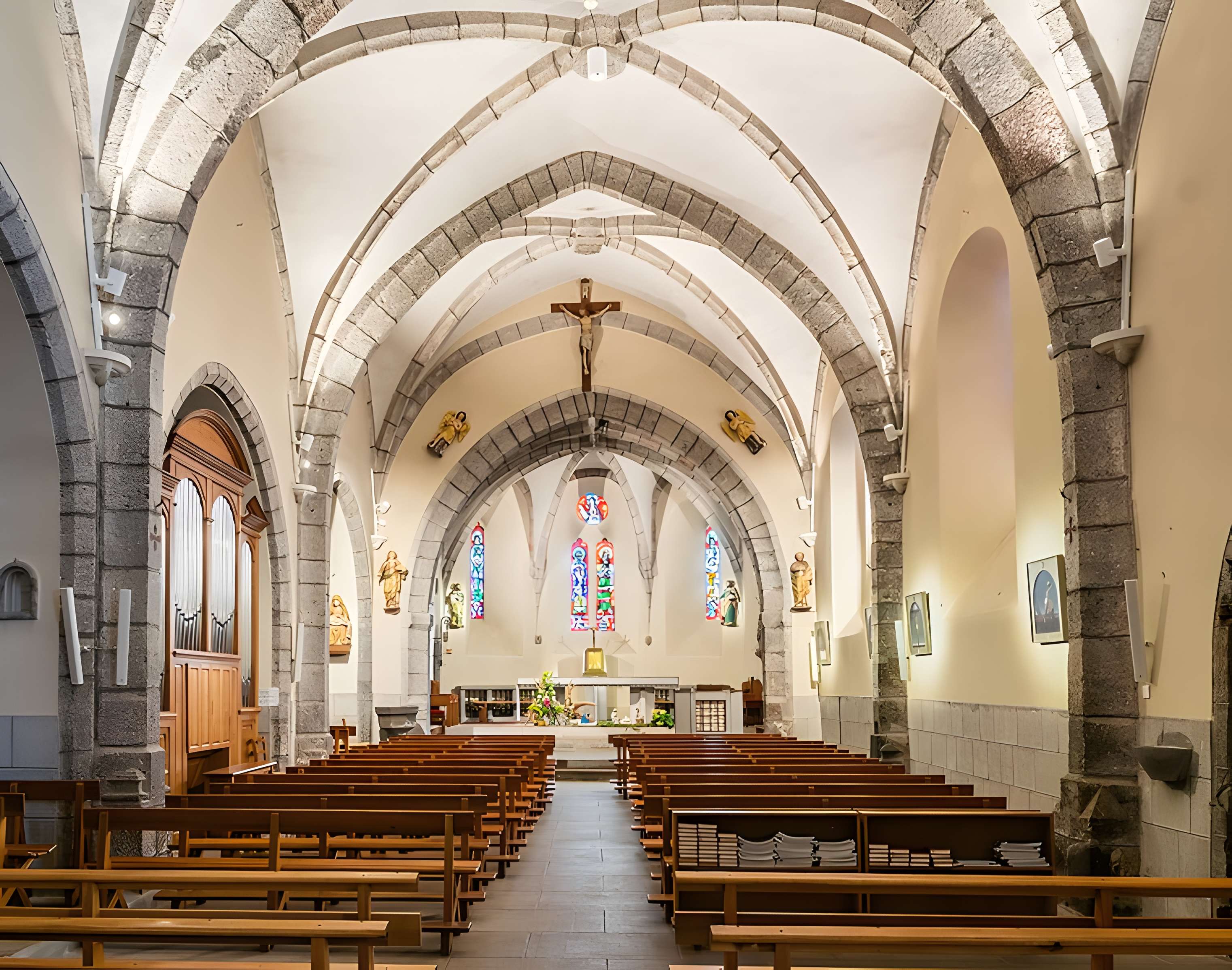 Église Saint-Matthieu de Laguiole