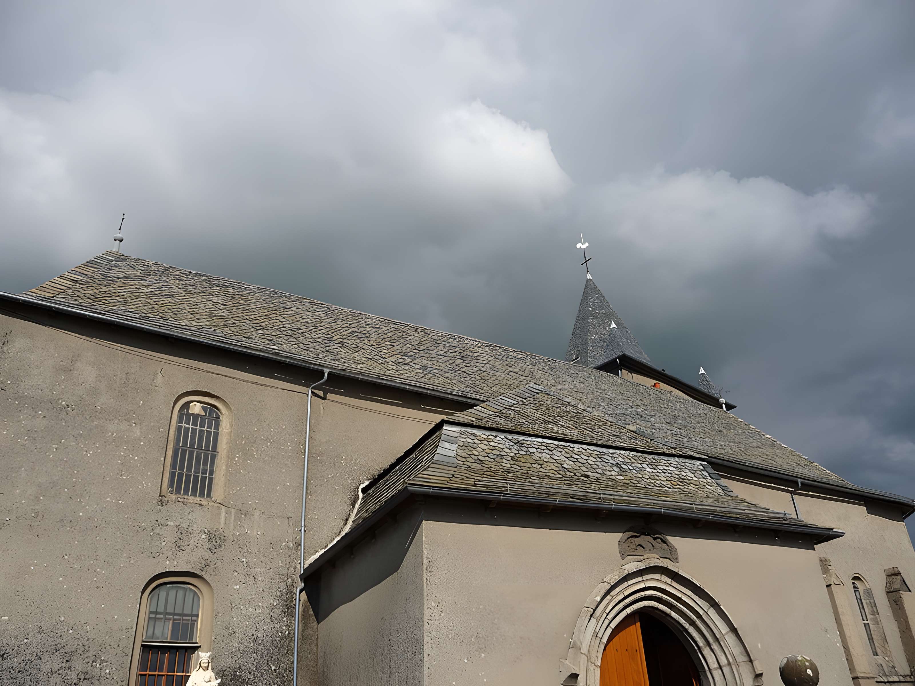 Église Saint-Matthieu de Laguiole