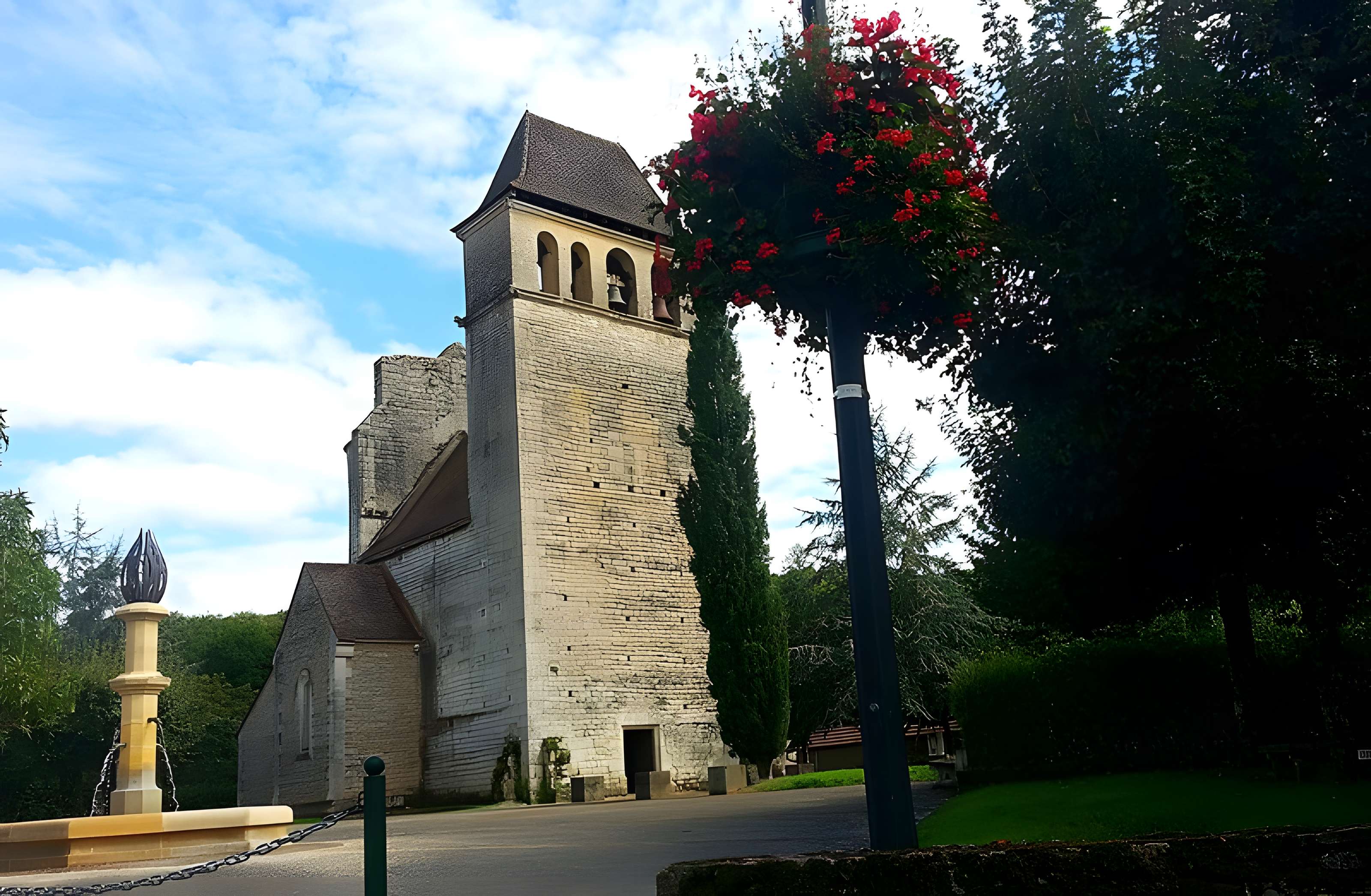 Église Saint-Maurice de Prats-du-Périgord