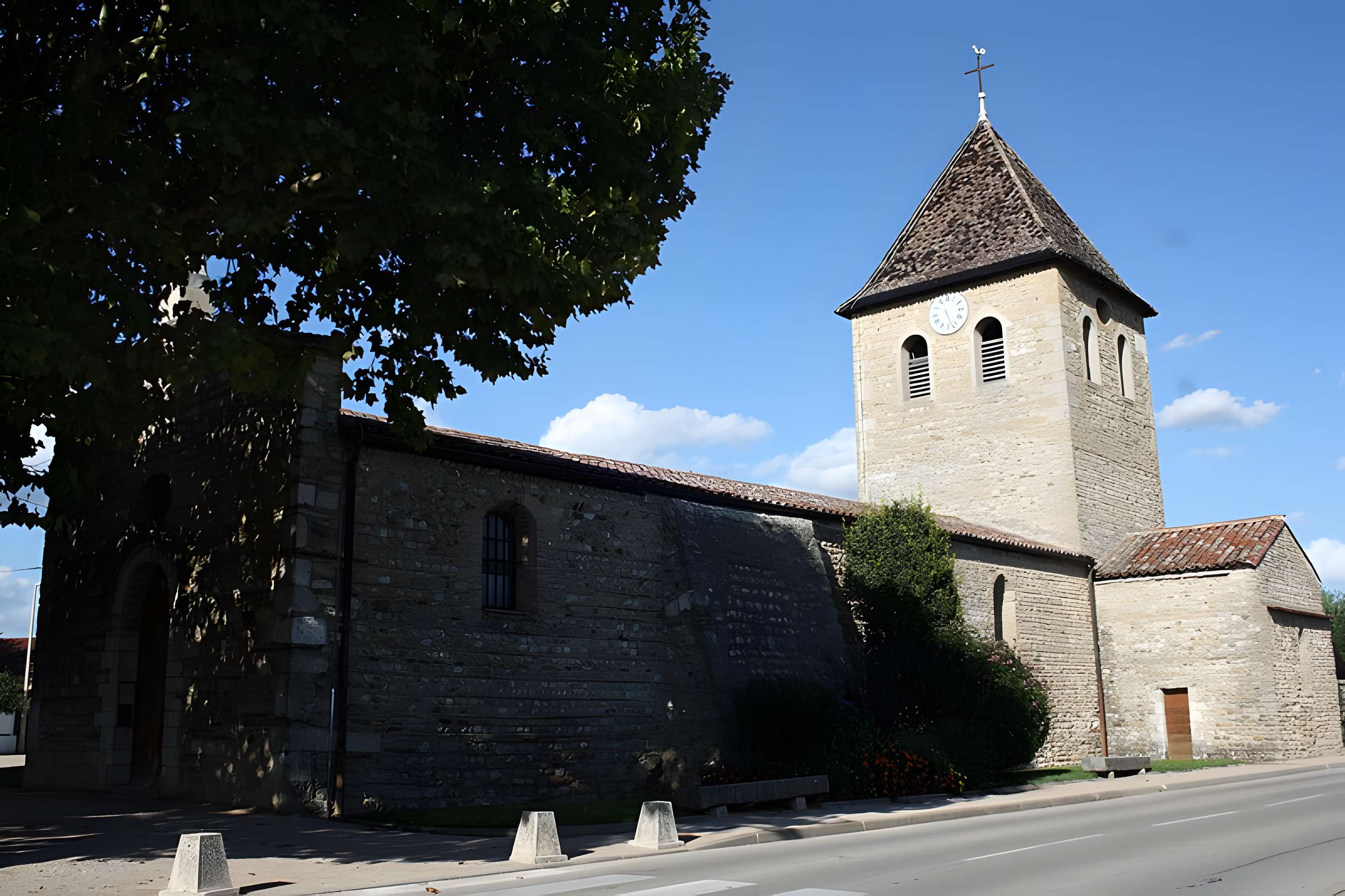 Église Saint-Maurice de Saint-Maurice-de-Gourdans