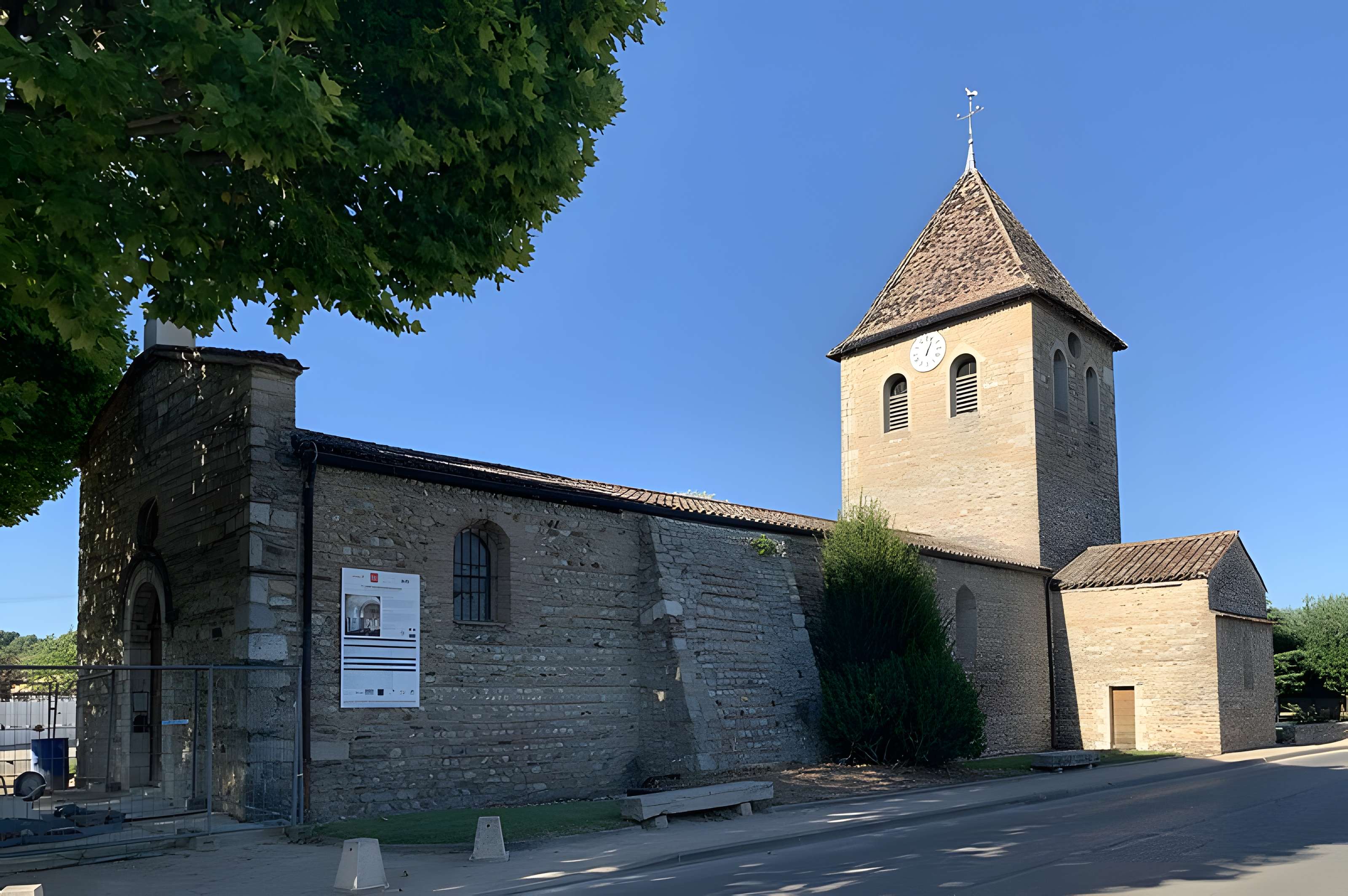 Église Saint-Maurice de Saint-Maurice-de-Gourdans