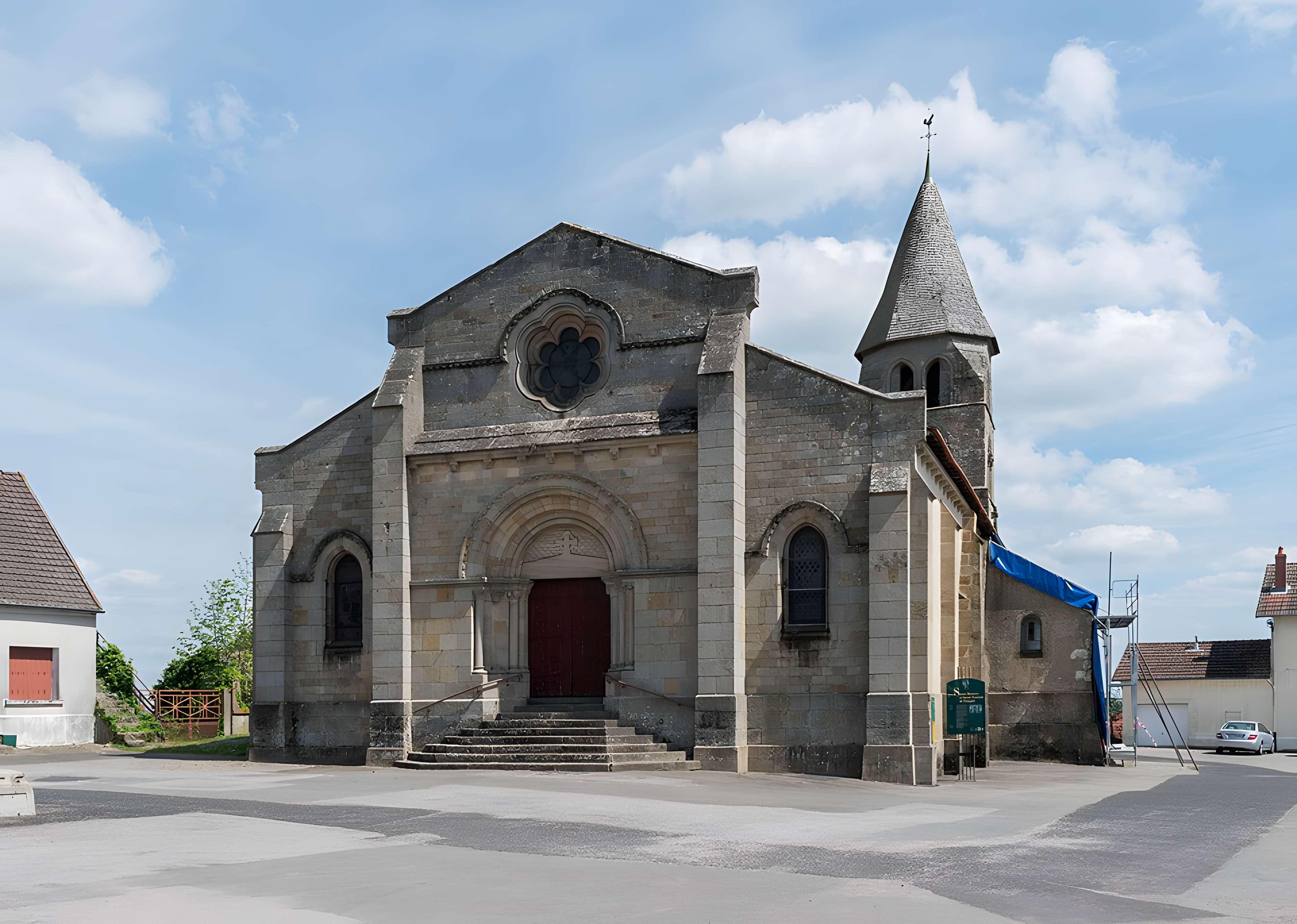 Église Saint-Maurice de Tronget