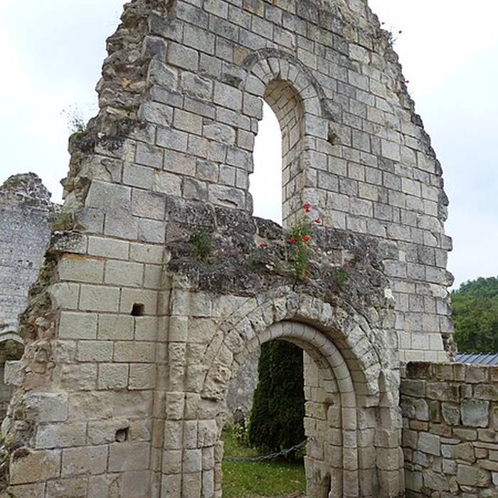 Photo de Église Saint-Maxenceul de Chênehutte-Trèves-Cunault
