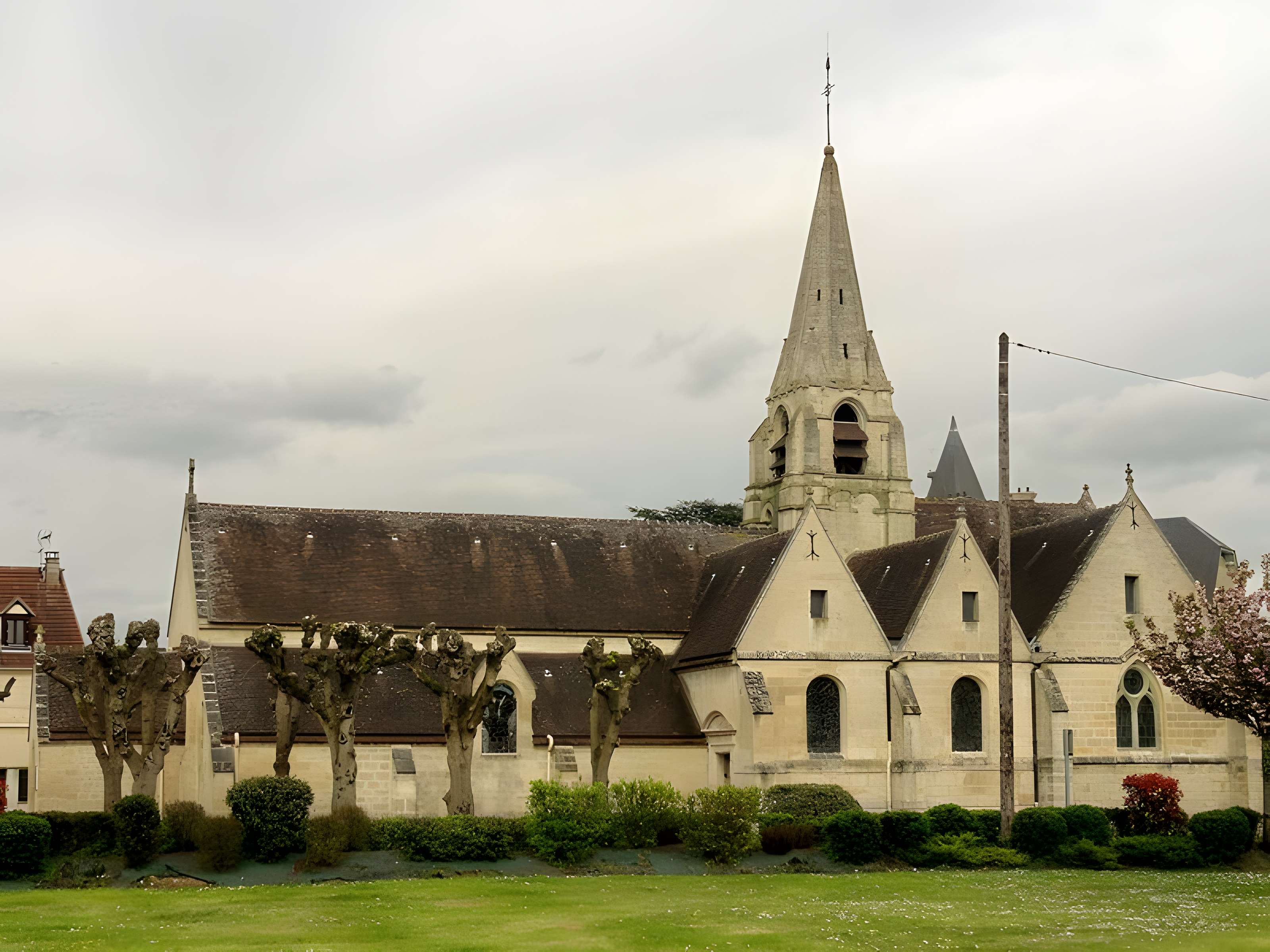 Église Saint-Maximin de Saint-Maximin 
