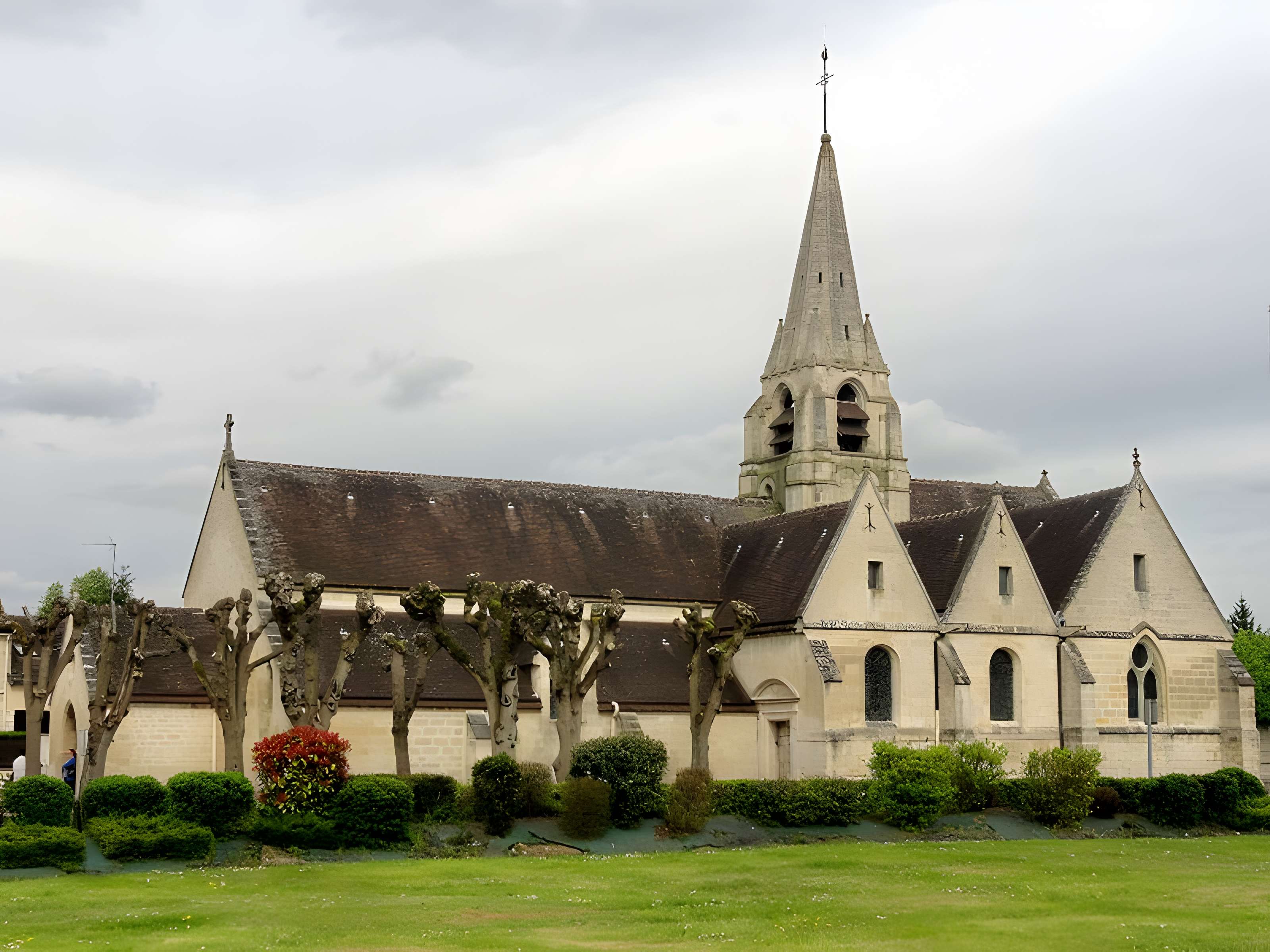 Église Saint-Maximin de Saint-Maximin 
