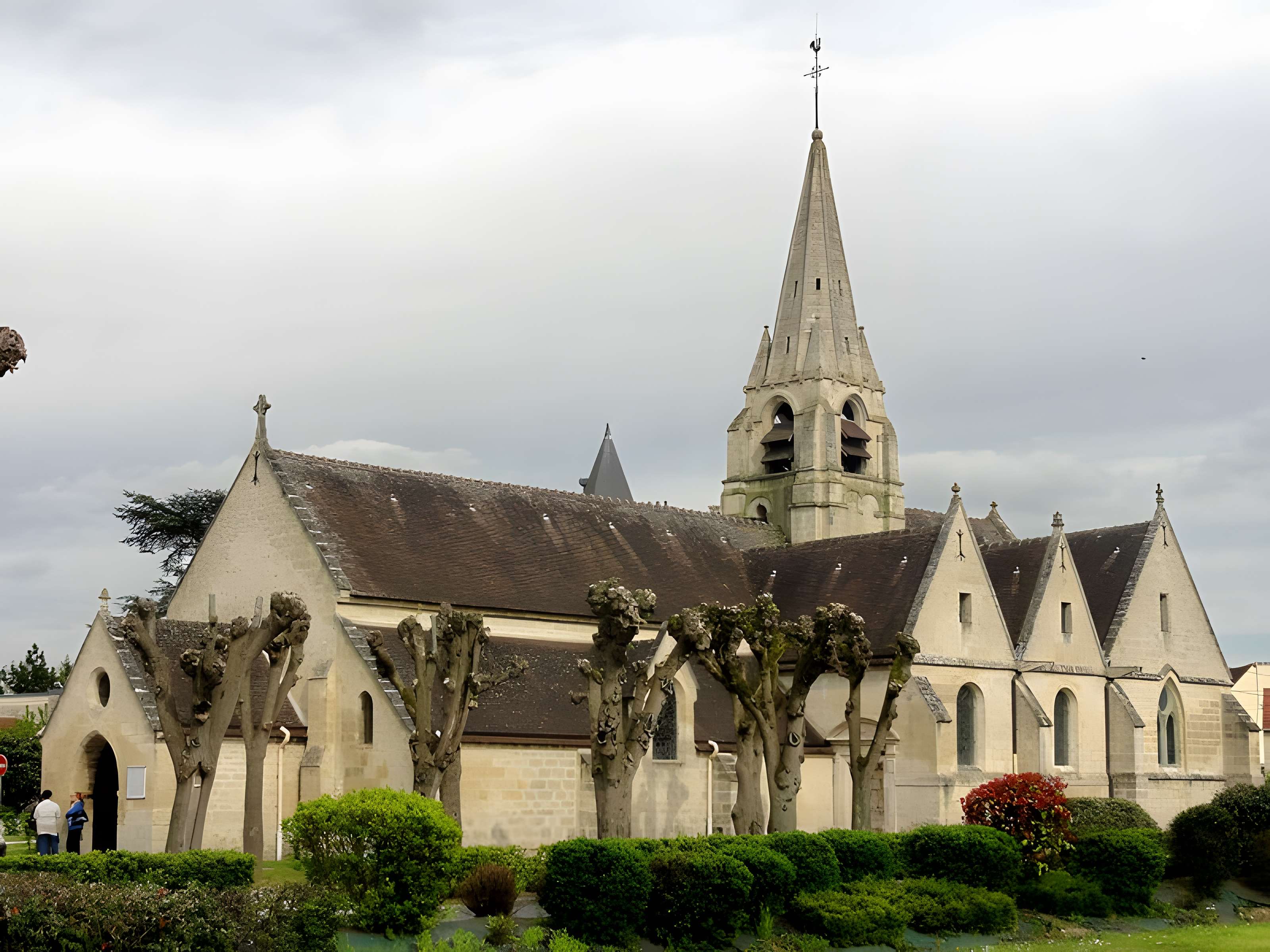 Église Saint-Maximin de Saint-Maximin 