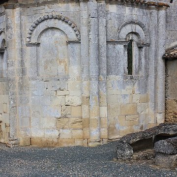 Église Saint-Médard de Montignac