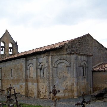 Église Saint-Médard de Montignac