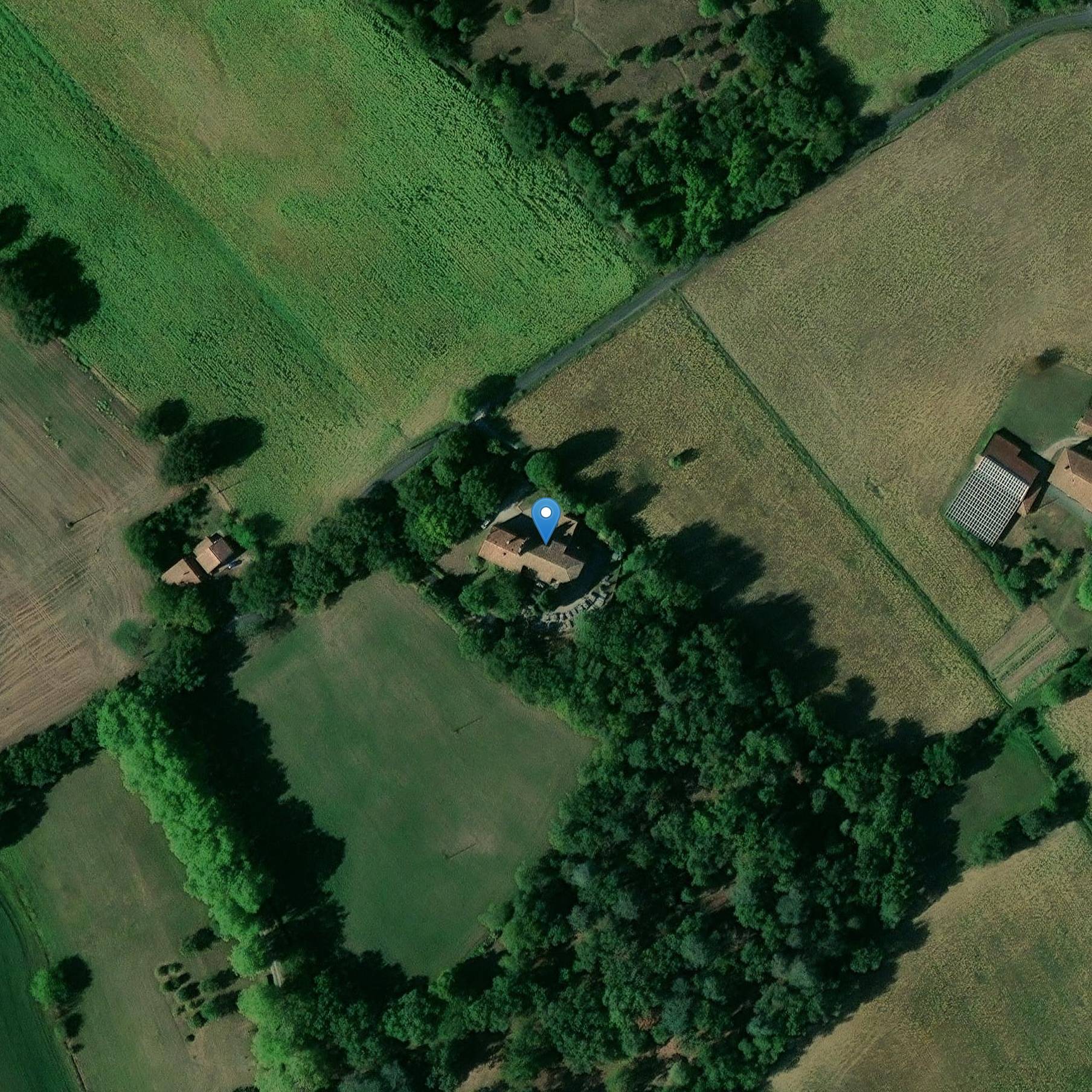 Photo de Saint-Pierre-d'Expertens de Lautrec Kerk