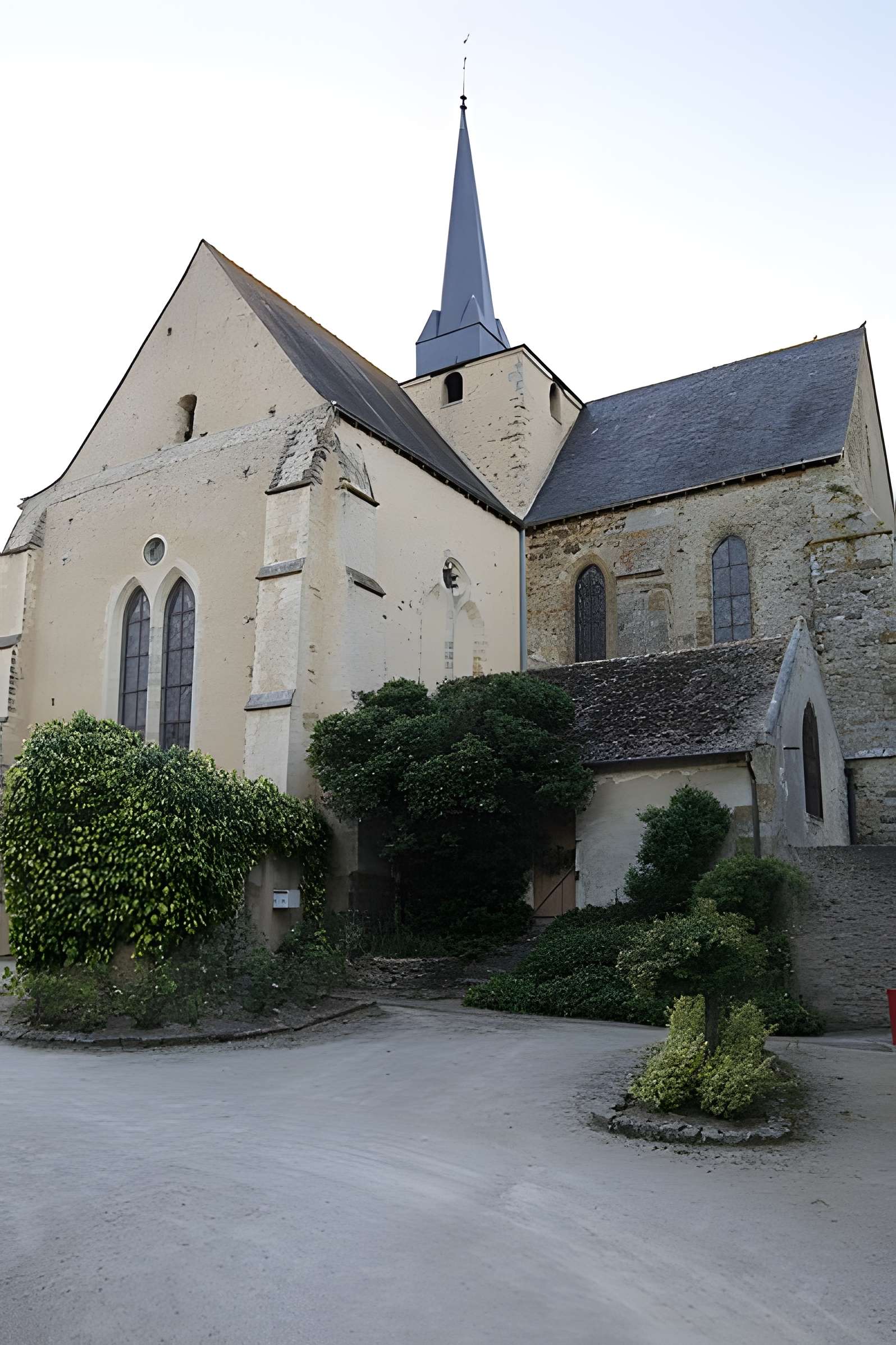 Église Saint-Médard de Saint-Mars-sous-Ballon