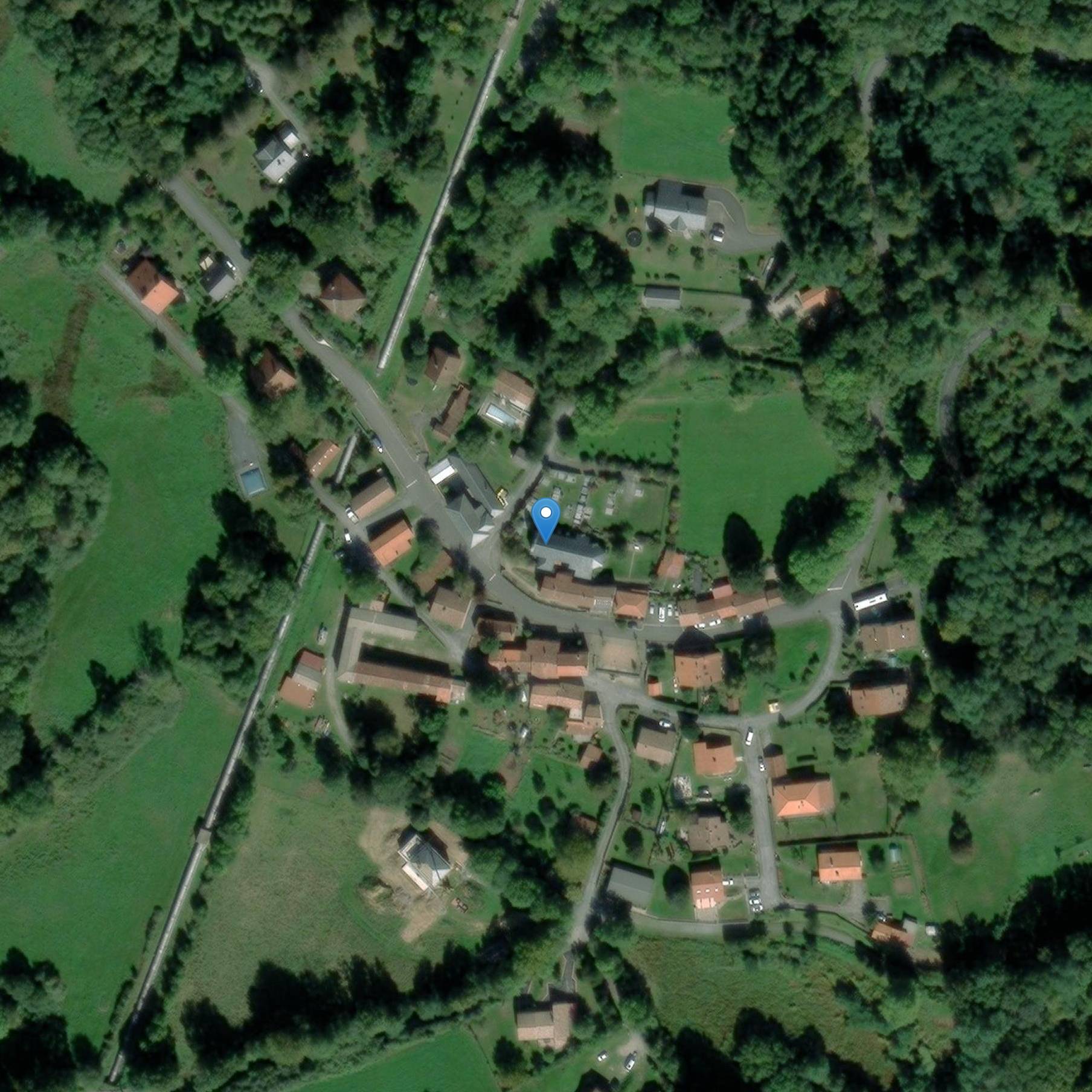 Photo de Iglesia de Saint-Mathieu du Vintrou