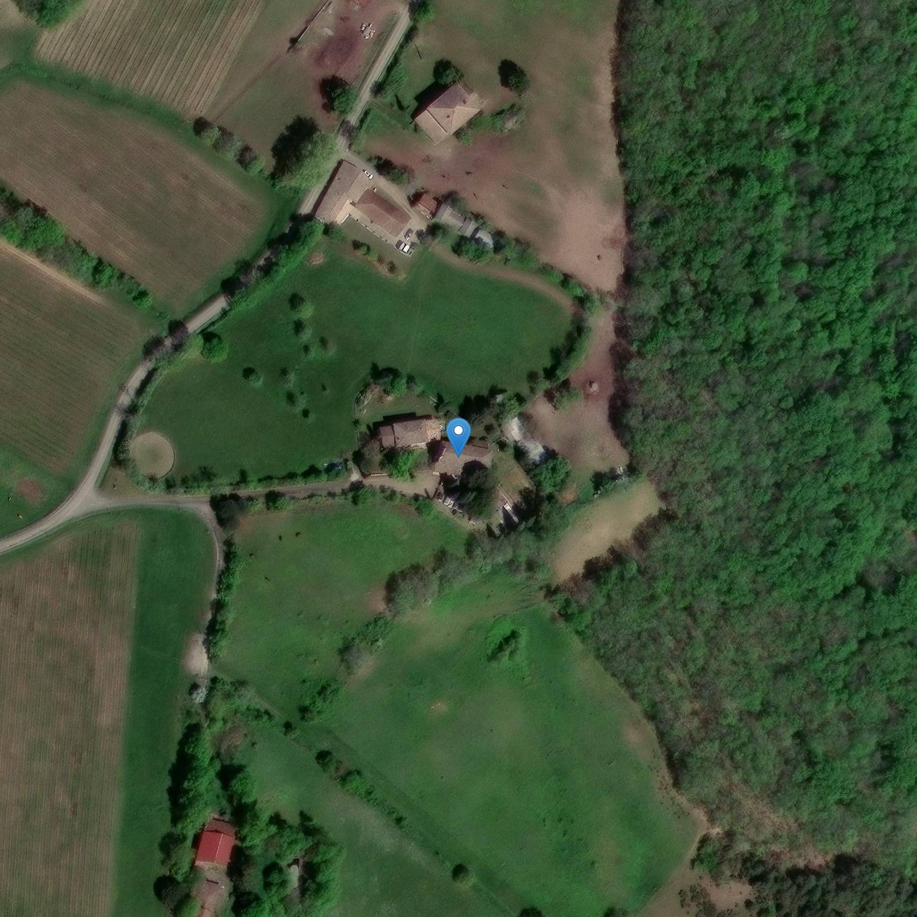 Photo de 圣艾蒂安-德维昂南圣艾蒂安教堂