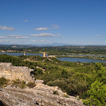 Site archéologique de Saint-Roman dAiguille également sur commune de Beaucaire