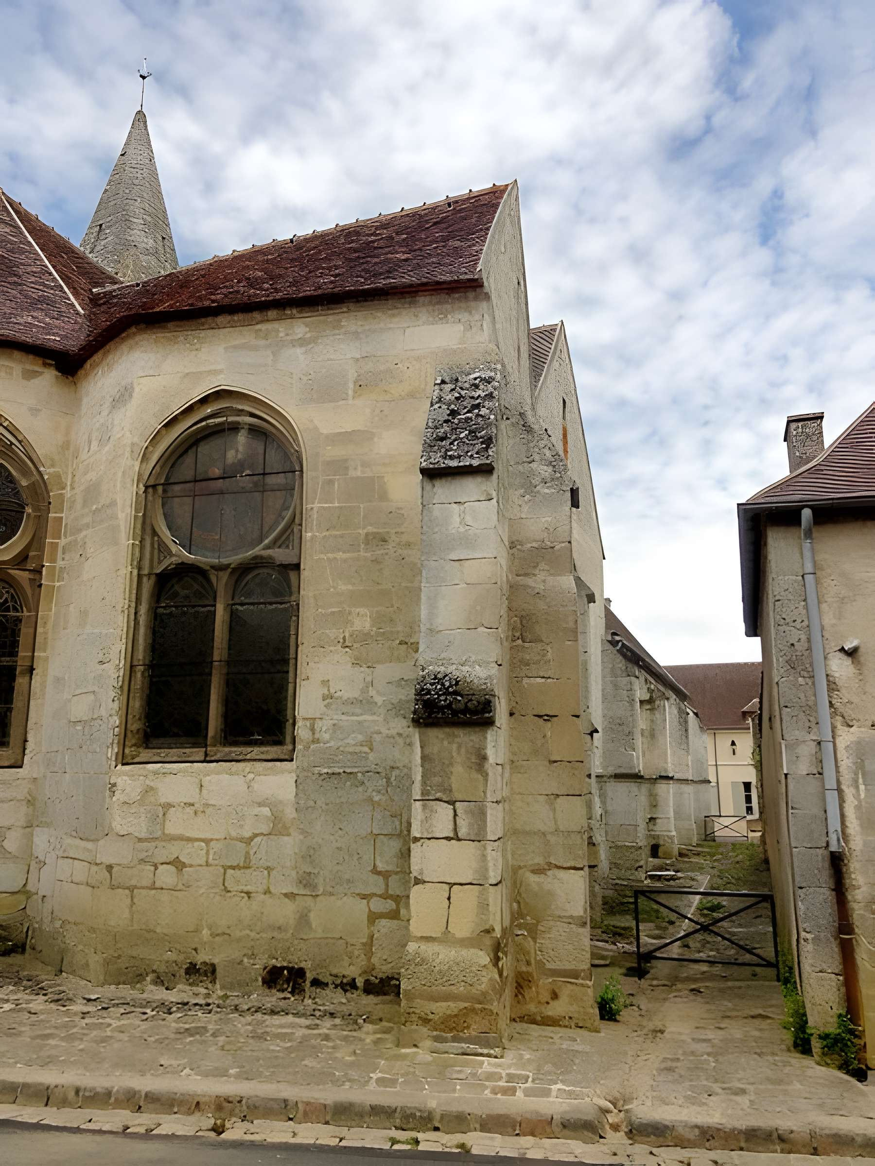 Église Saint-Médard de Villers-Saint-Frambourg