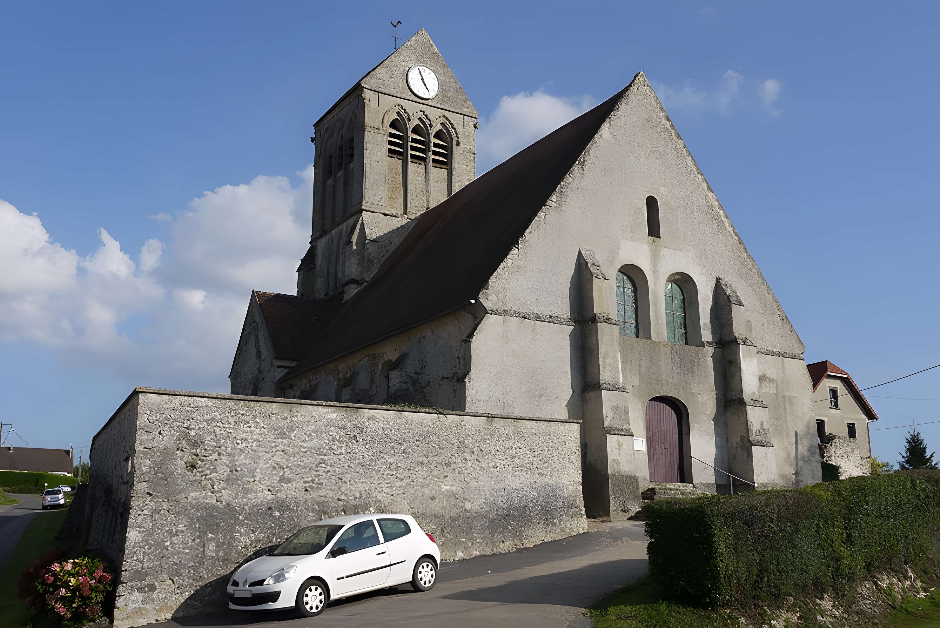 Église Saint-Médard d'Épieds 