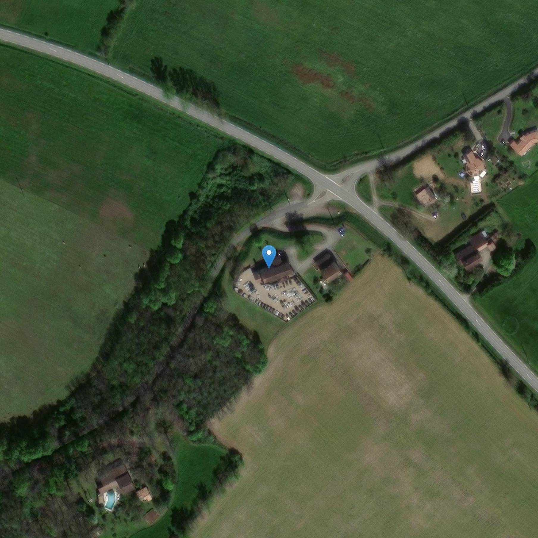 Photo de 圣马丁-杜陶尔教堂