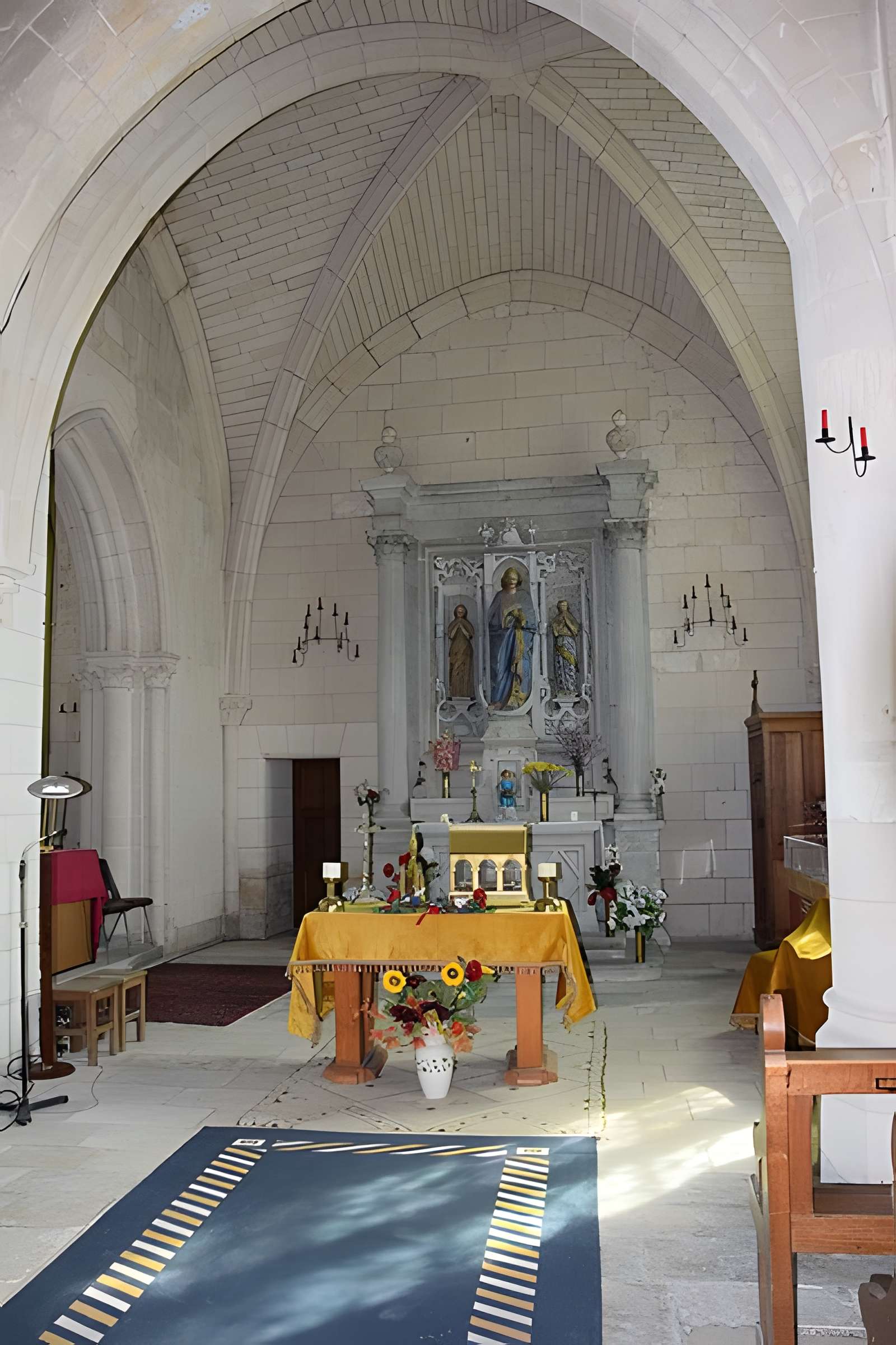 Église Saint-Médard-et-Saint-Gildard de Coeuvres-et-Valsery